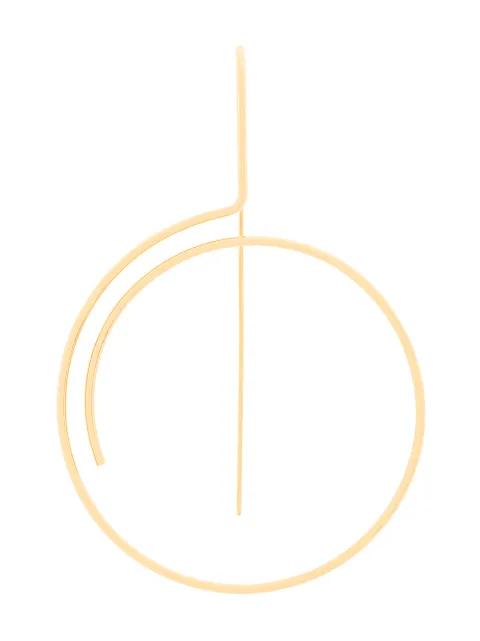 Technofossils Curve earring by WOUTERS&HENDRIX