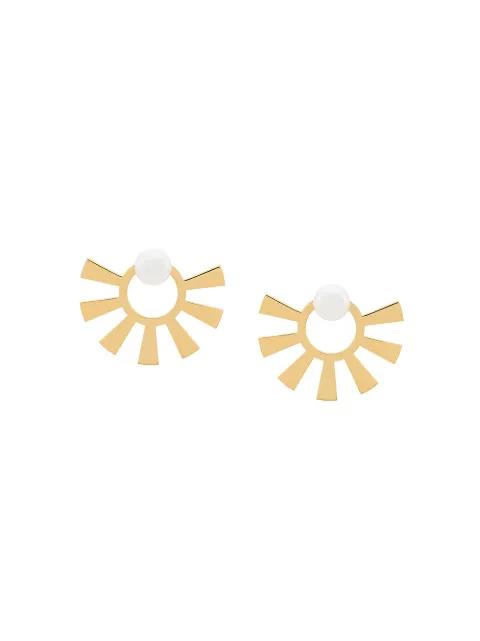 Technofossils pearl earrings by WOUTERS&HENDRIX