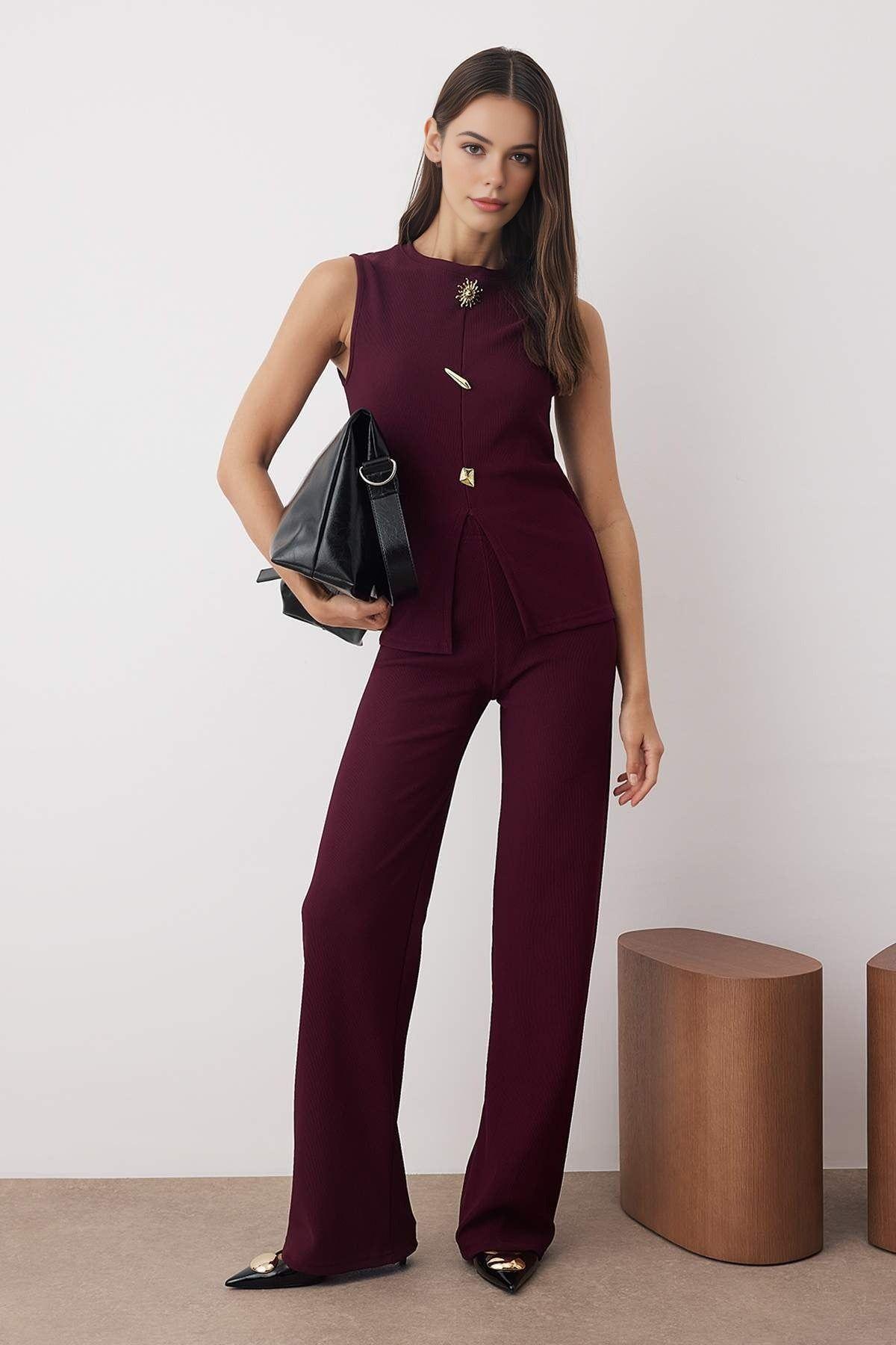 2-Piece Sleeveless Button Top & Knit Pants Regular Fit Set by WOVCOR