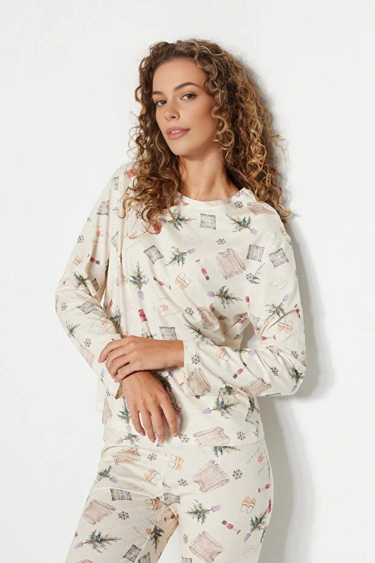 2-Piece Winter Print Cotton Pyjama Set by WOVCOR