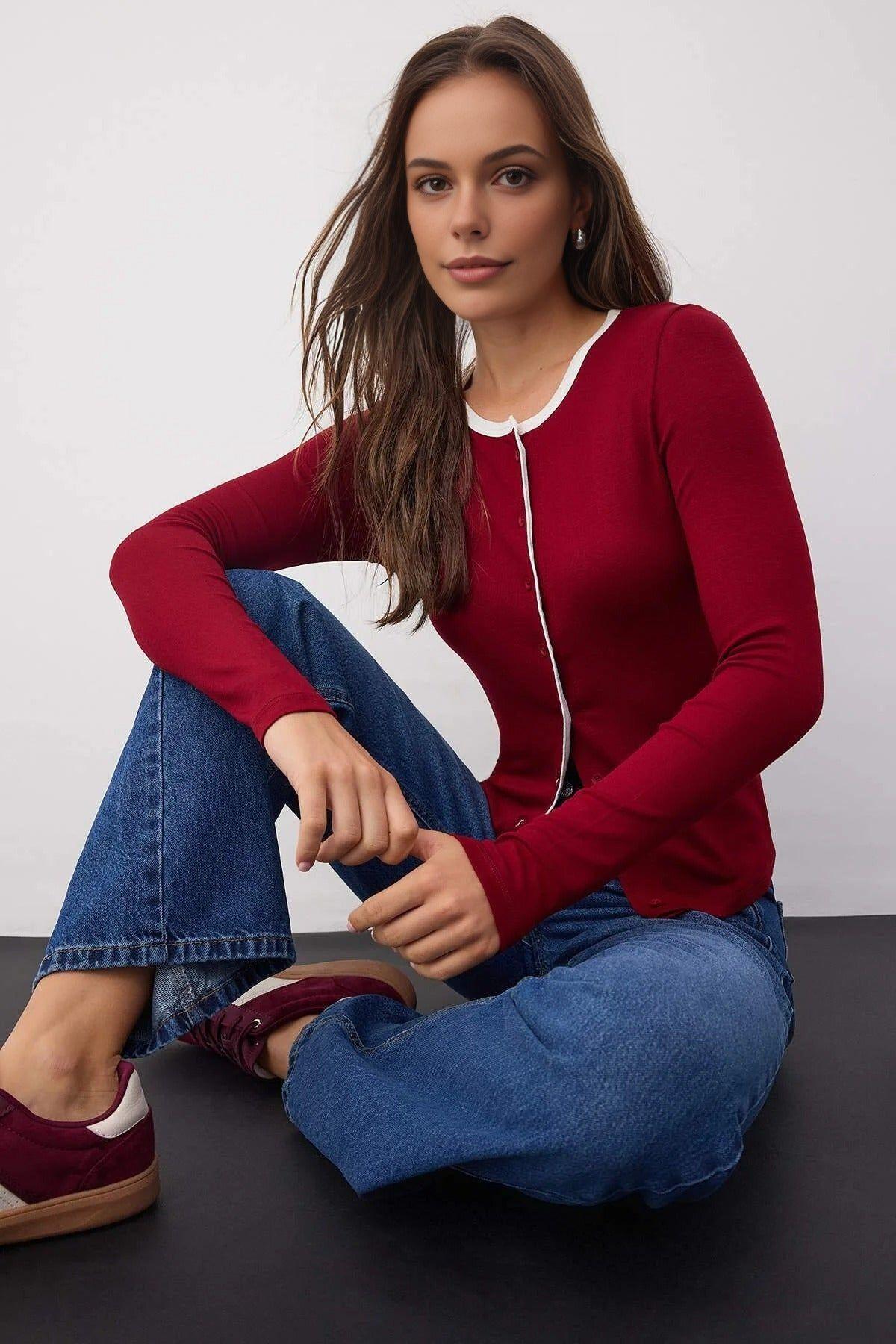 Color Block Knit Blouse with Button Details by WOVCOR