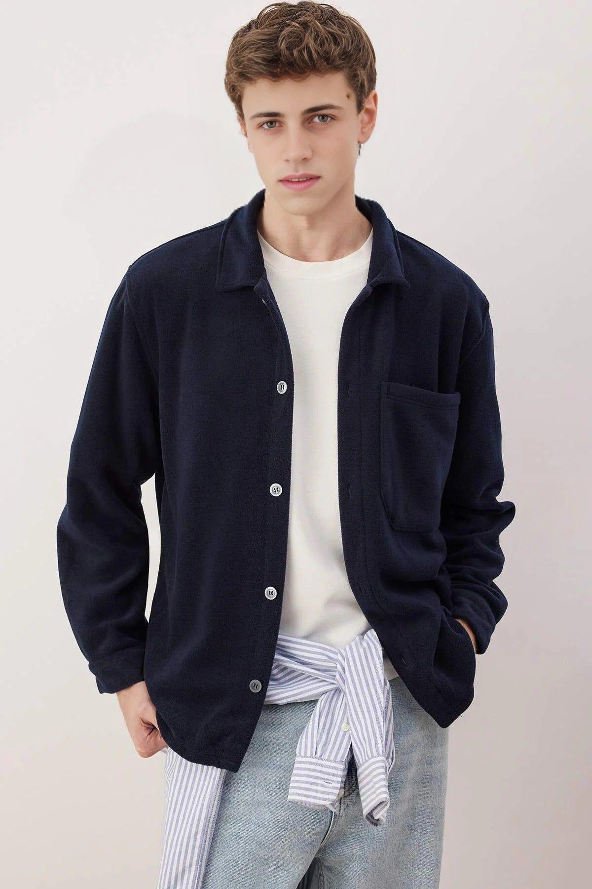 Men’s Polar Fleece Regular Fit Button-Up Shirt with Chest Pocket by WOVCOR