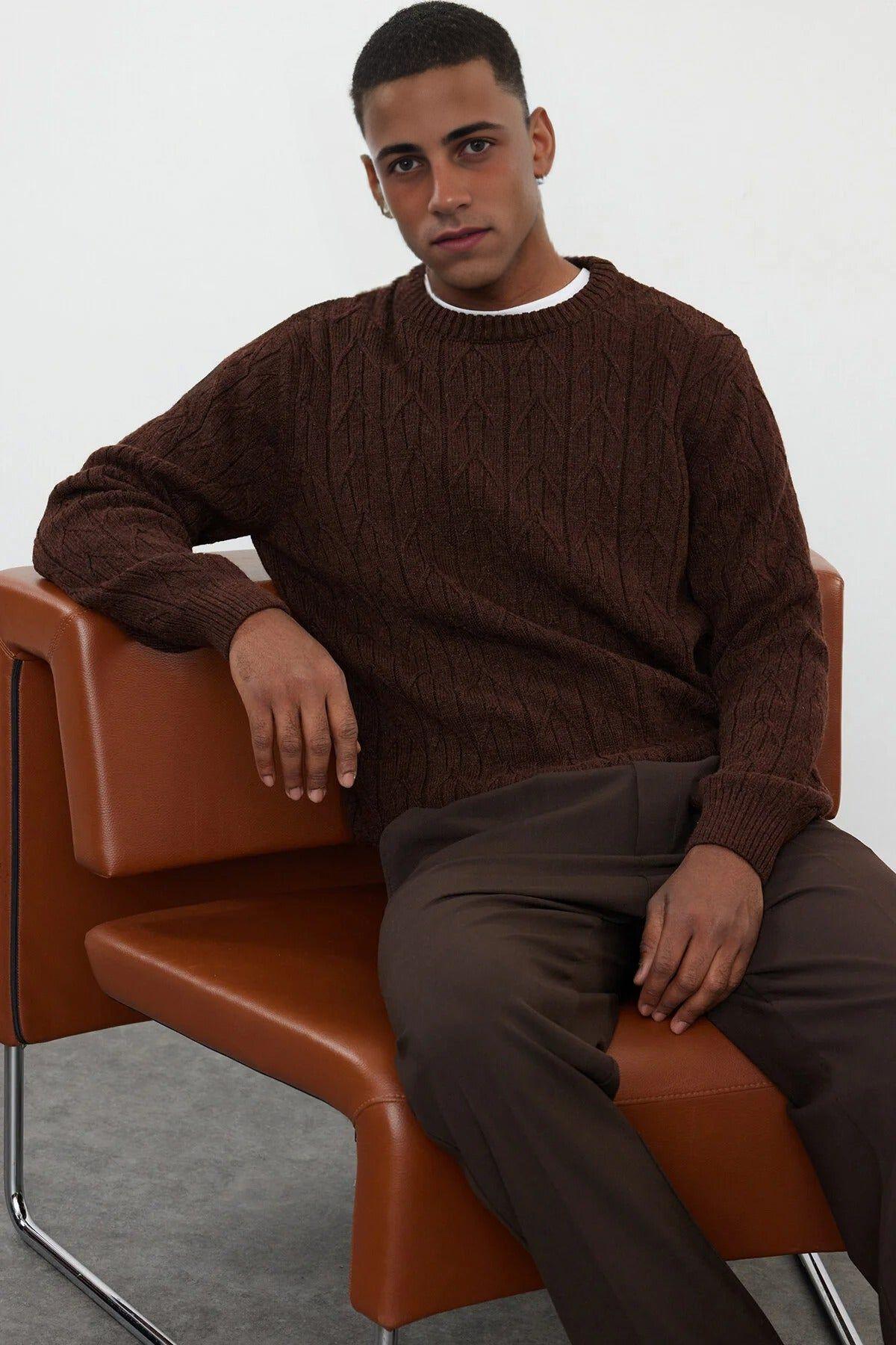 Men’s Textured Crew Neck Knit Jumper by WOVCOR
