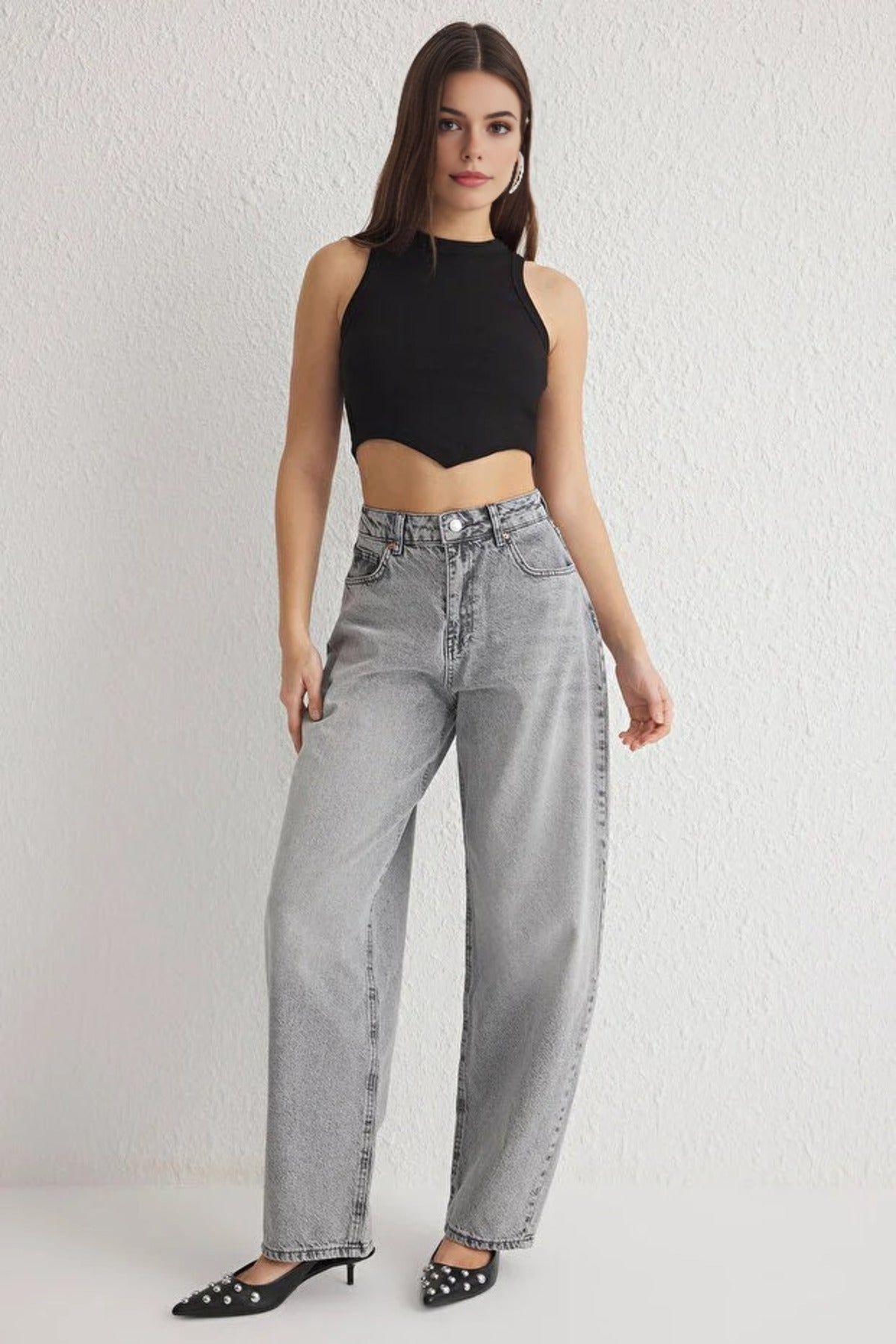 Normal Waist Loose Baggy Jeans by WOVCOR