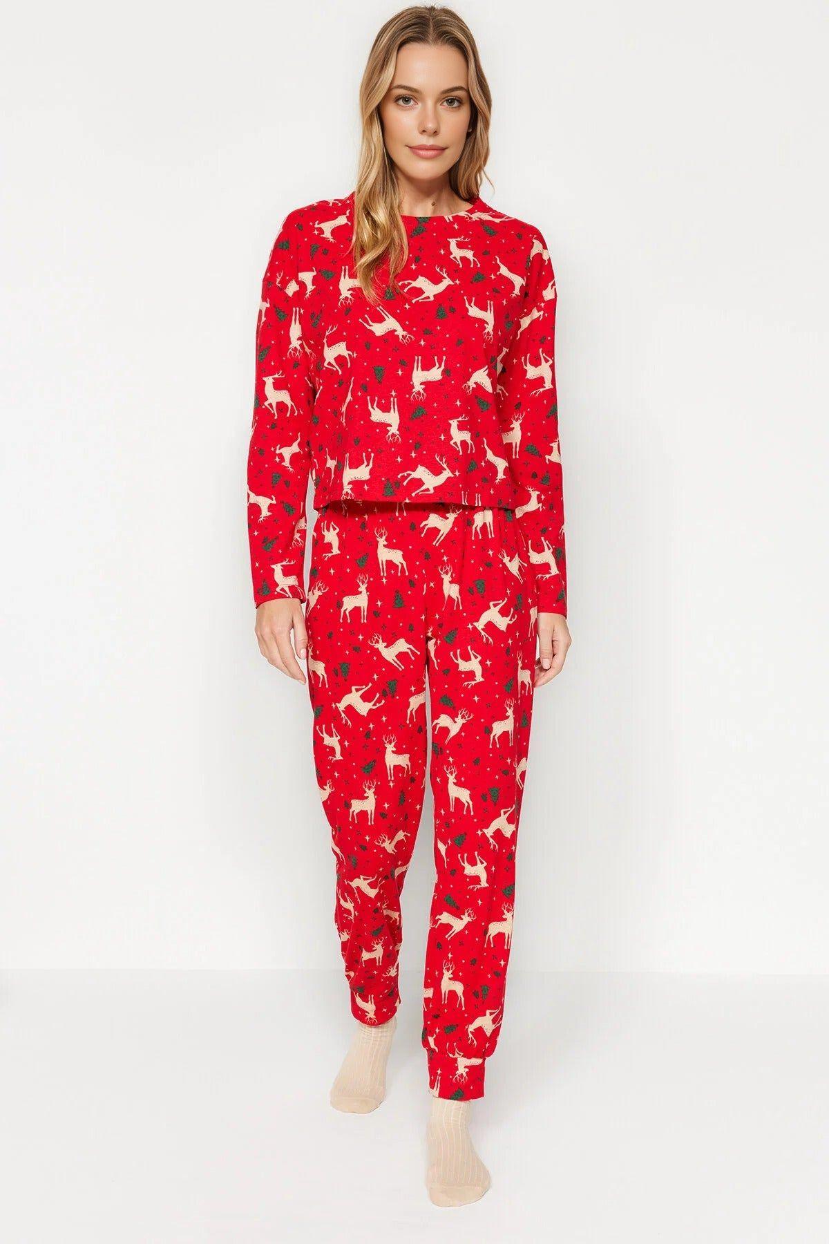 Reindeer Print Long Sleeve Top & Jogger Pyjama Set by WOVCOR