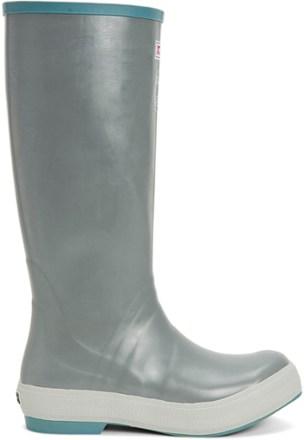 Salmon Sisters 15" Legacy Boots by XTRATUF