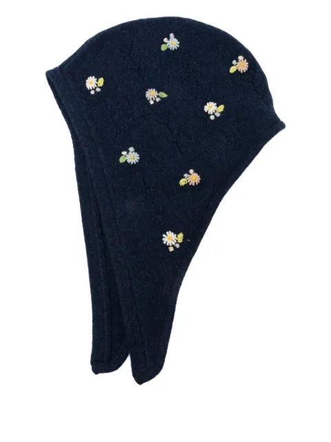daisy-embroidered hat by YANYAN KNITS
