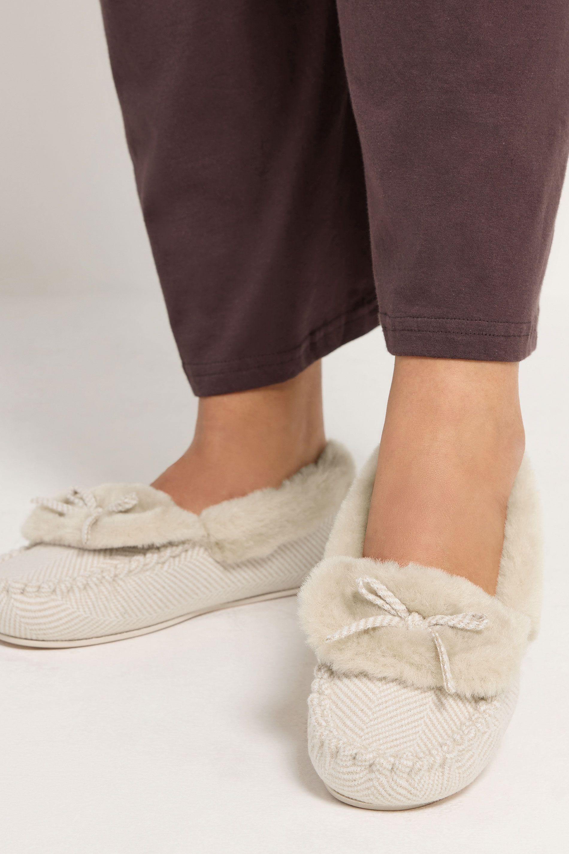 Moccasin Faux Fur Slipper by YOURS