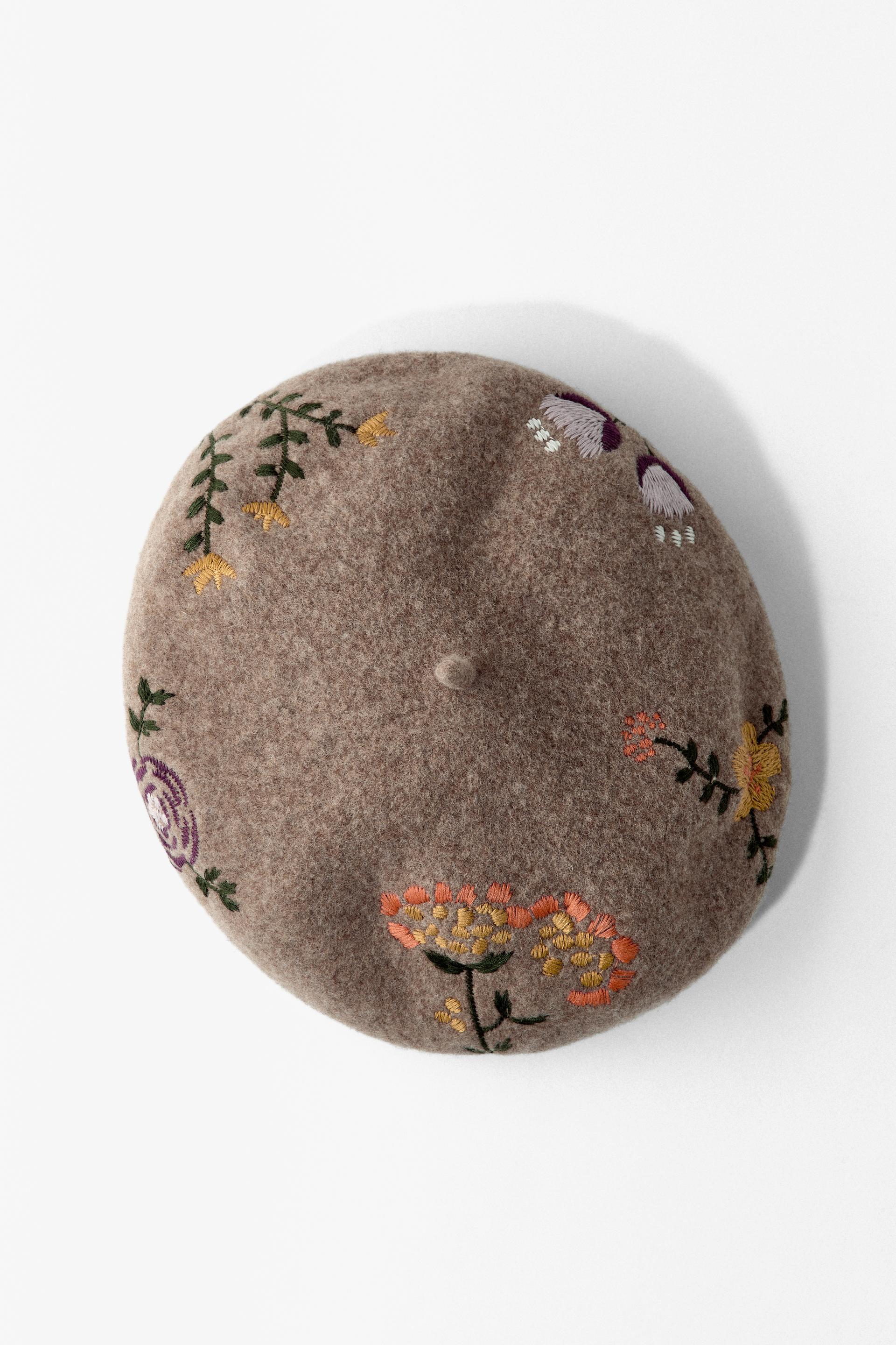 100% WOOL BERET WITH FLORAL EMBROIDERY by ZARA