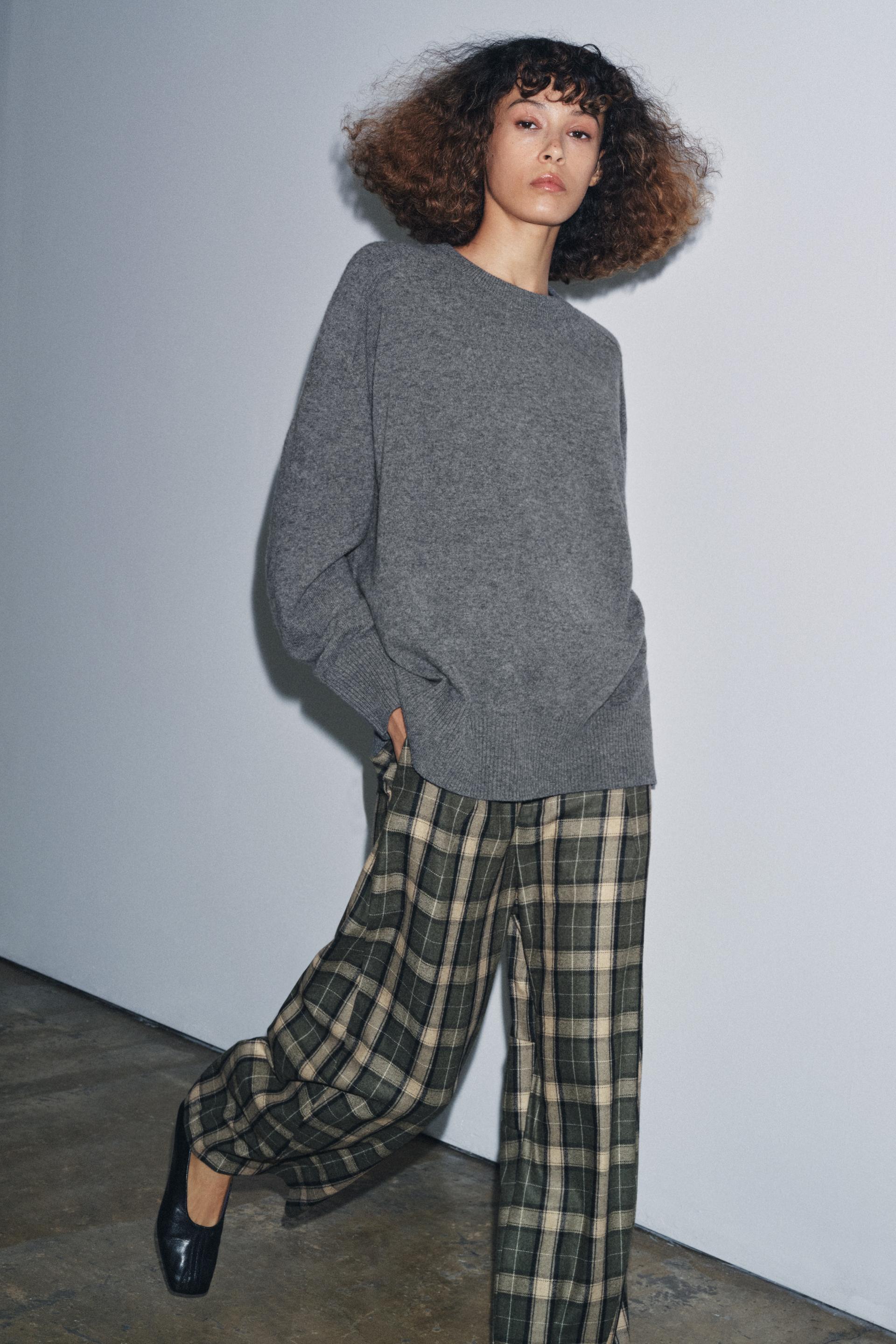 100% WOOL OVERSIZED JUMPER by ZARA