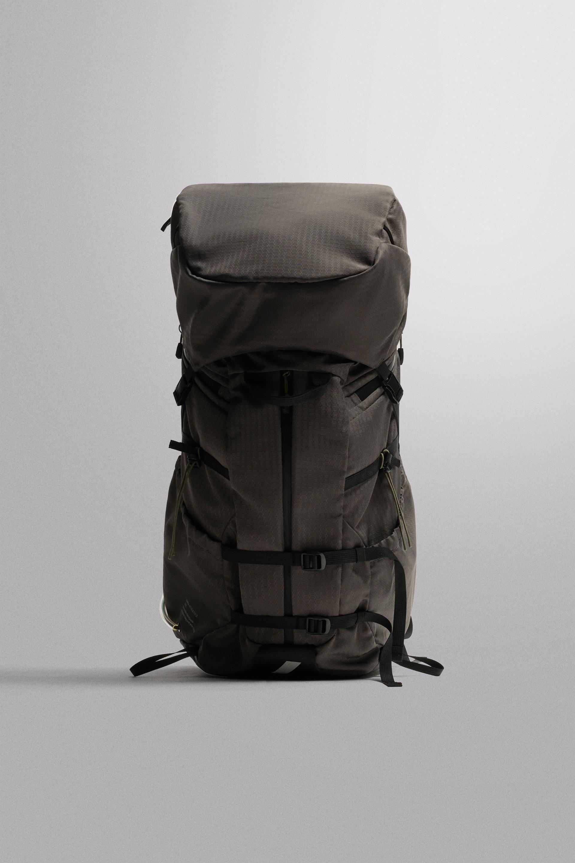 55L SPORTS BACKPACK by ZARA