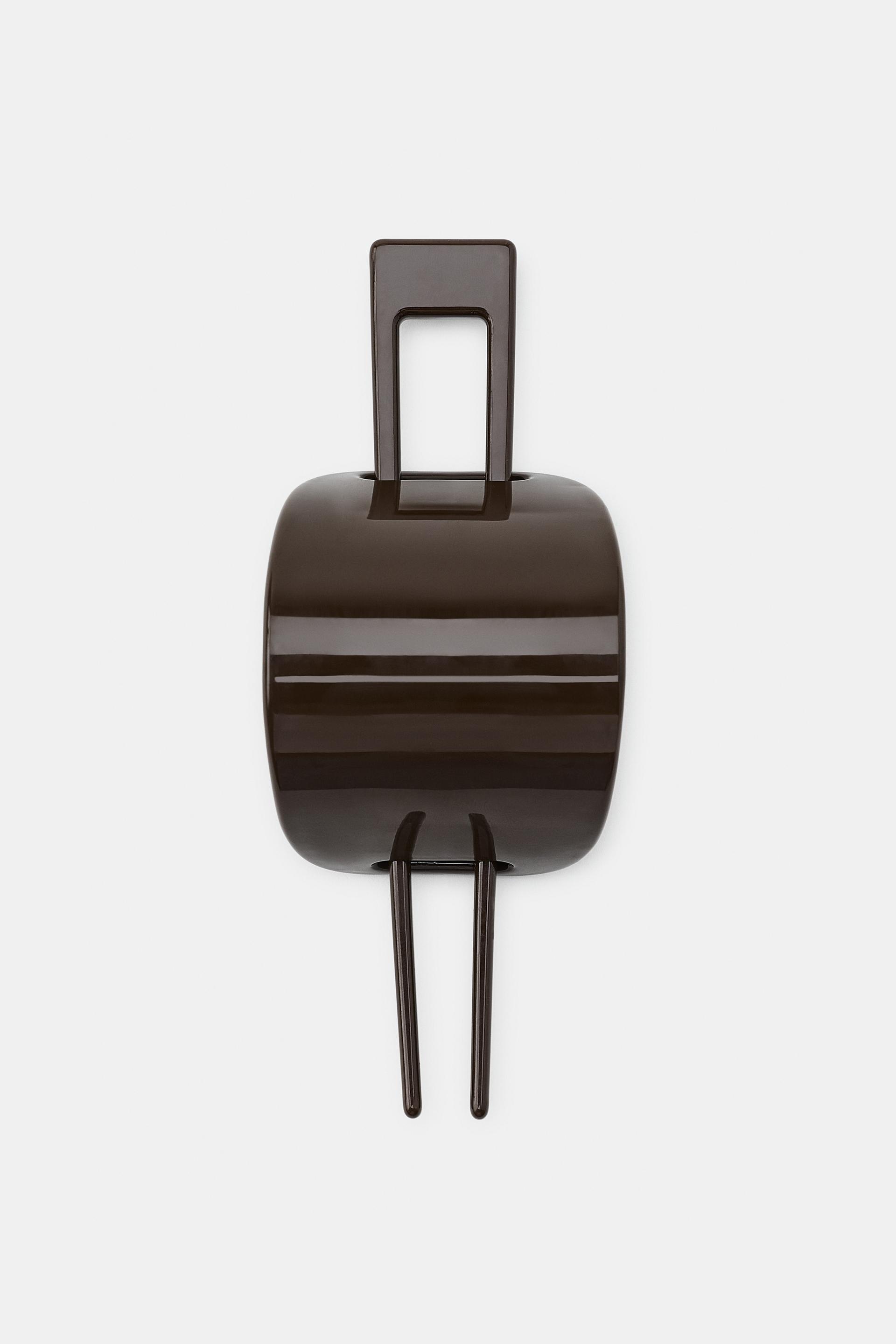 ACETATE HAIR CLAW CLIP by ZARA