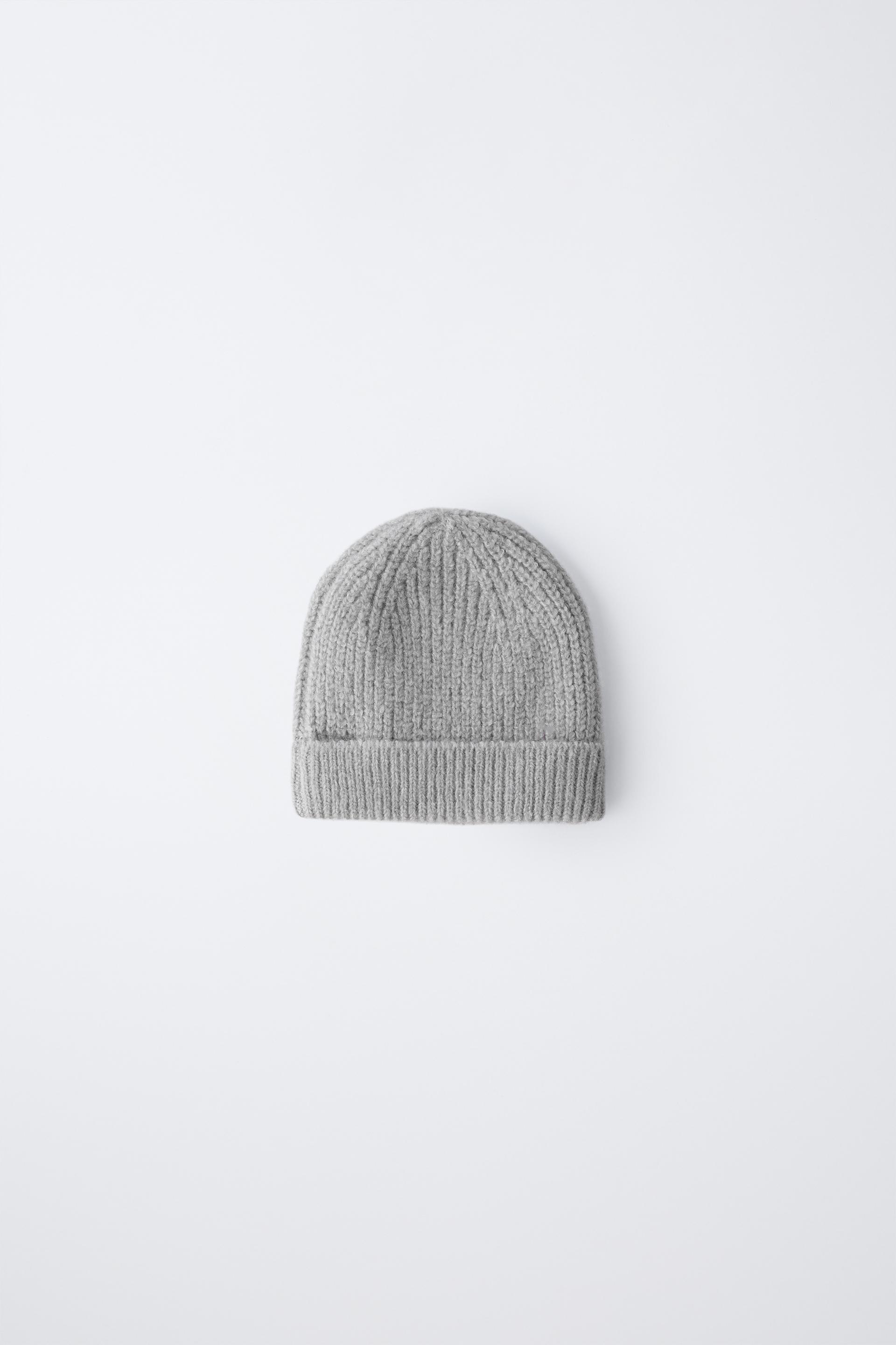 BASIC KNIT HAT by ZARA