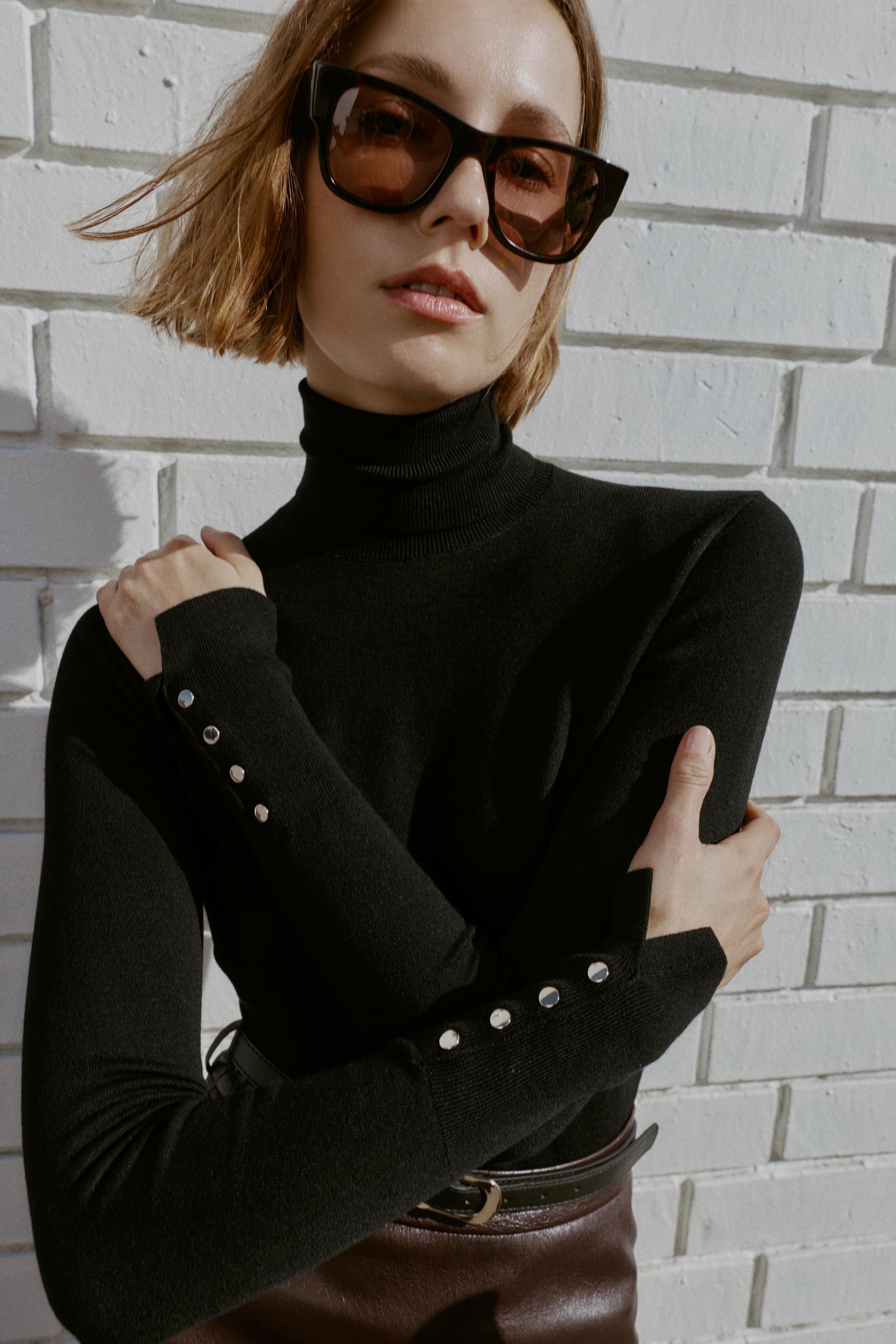 BASIC PLAIN KNIT SWEATER by ZARA