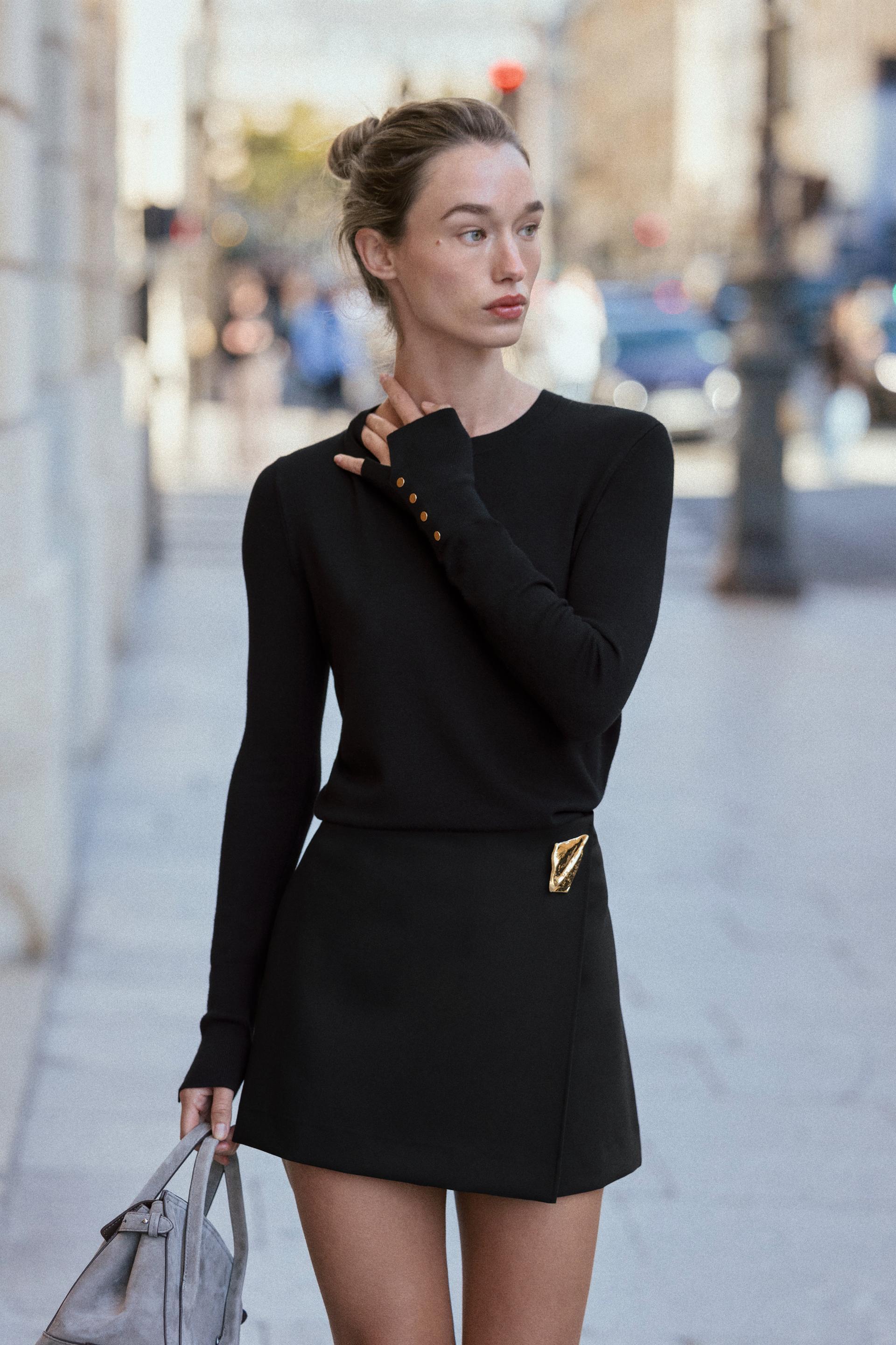 BASIC PLAIN KNIT SWEATER by ZARA