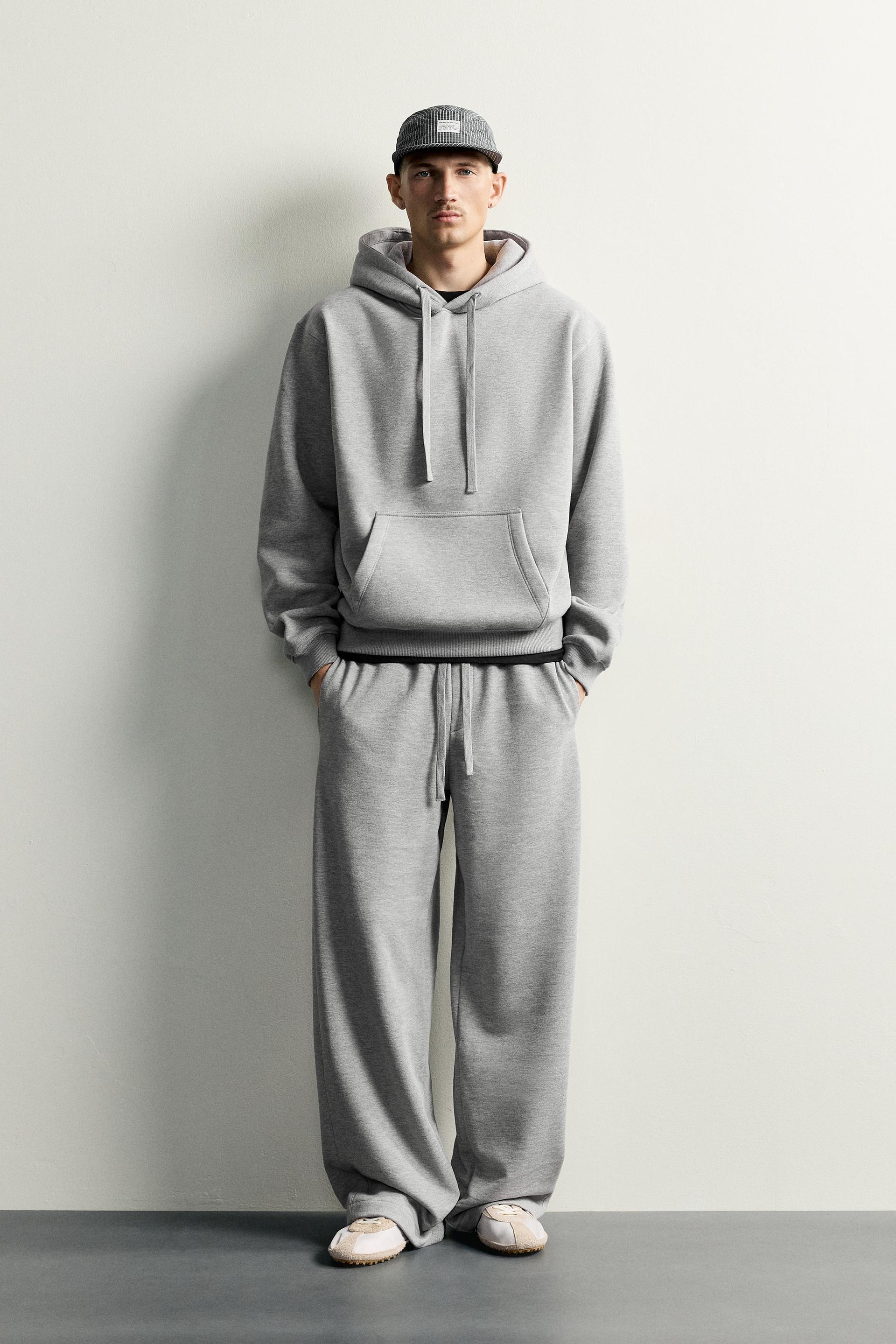 BASIC RELAXED FIT HOODIE by ZARA
