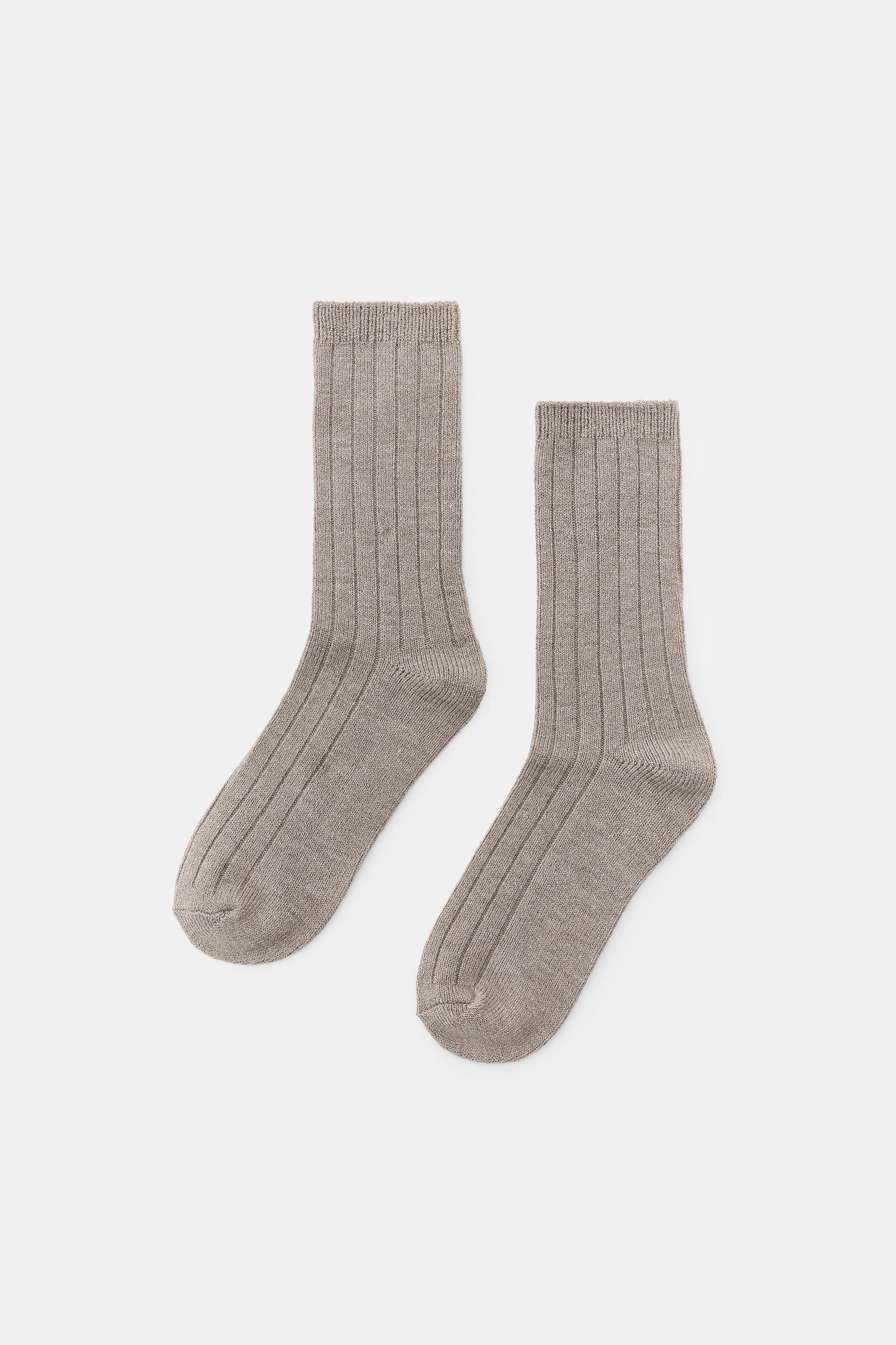 BASIC RIBBED SOCKS by ZARA
