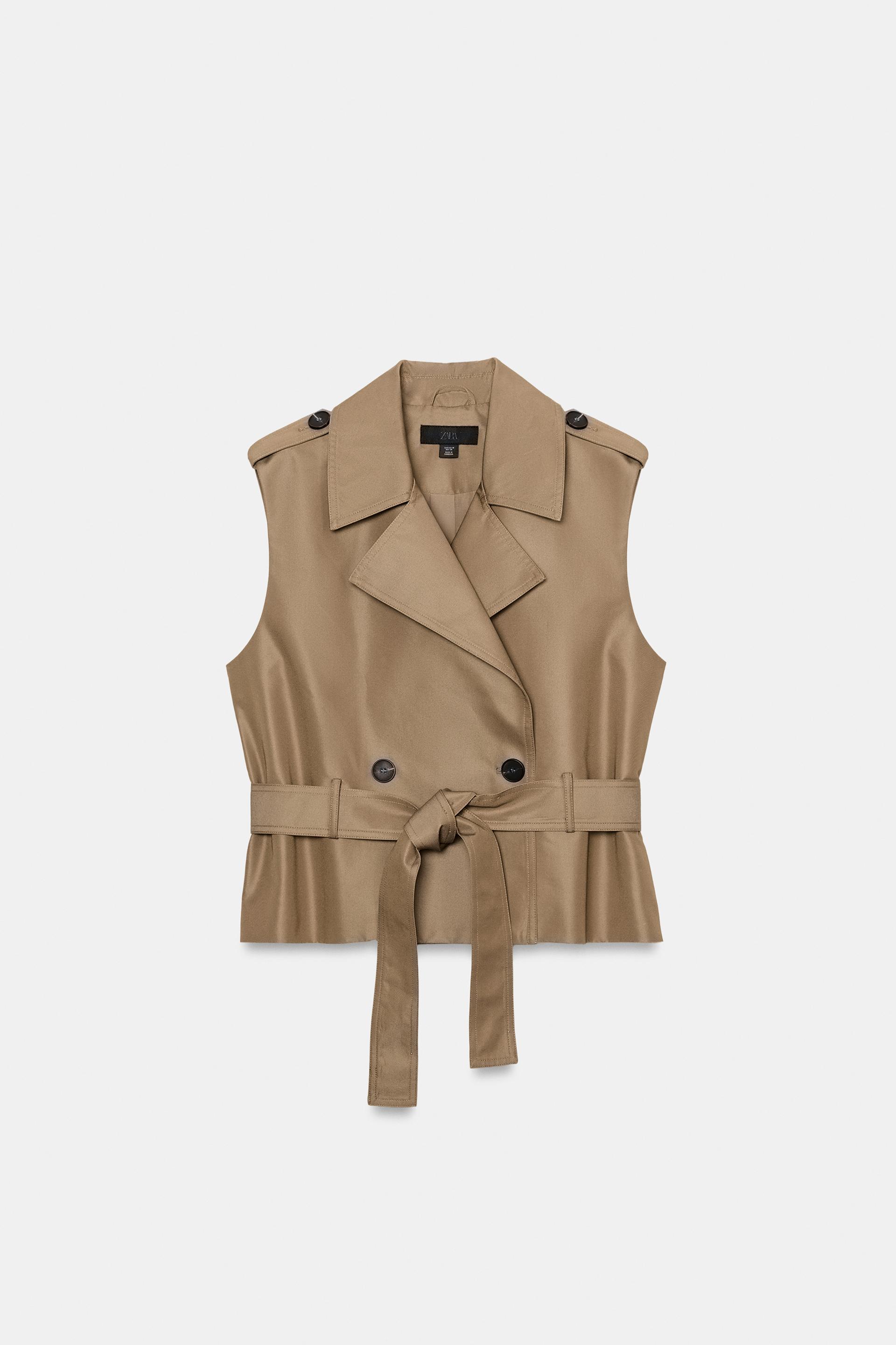 BELTED DOUBLE BREASTED SHOULDER PAD VEST by ZARA