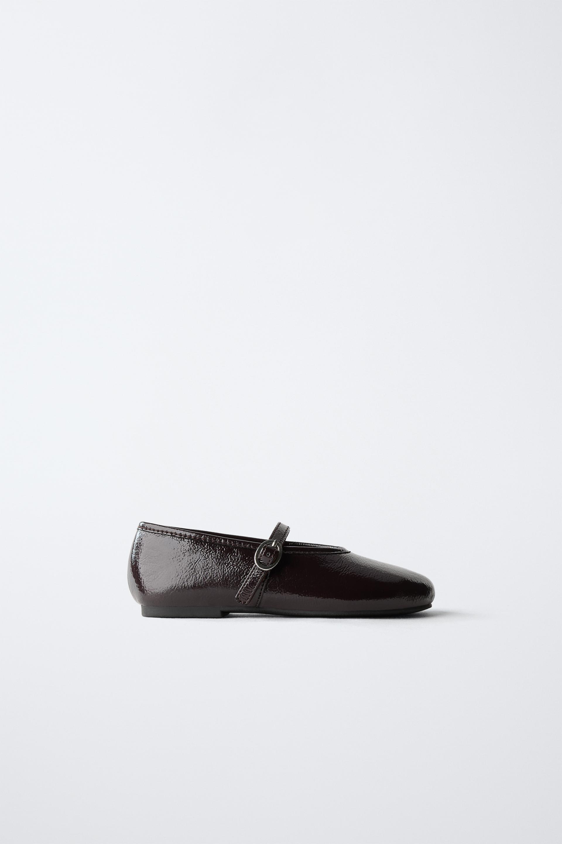 BUCKLE BALLET FLATS by ZARA