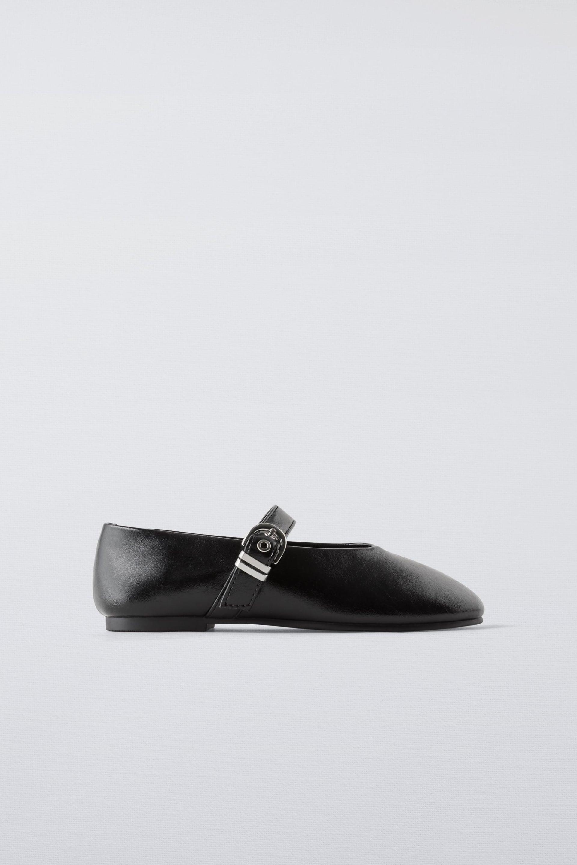 BUCKLE MARY JANES by ZARA
