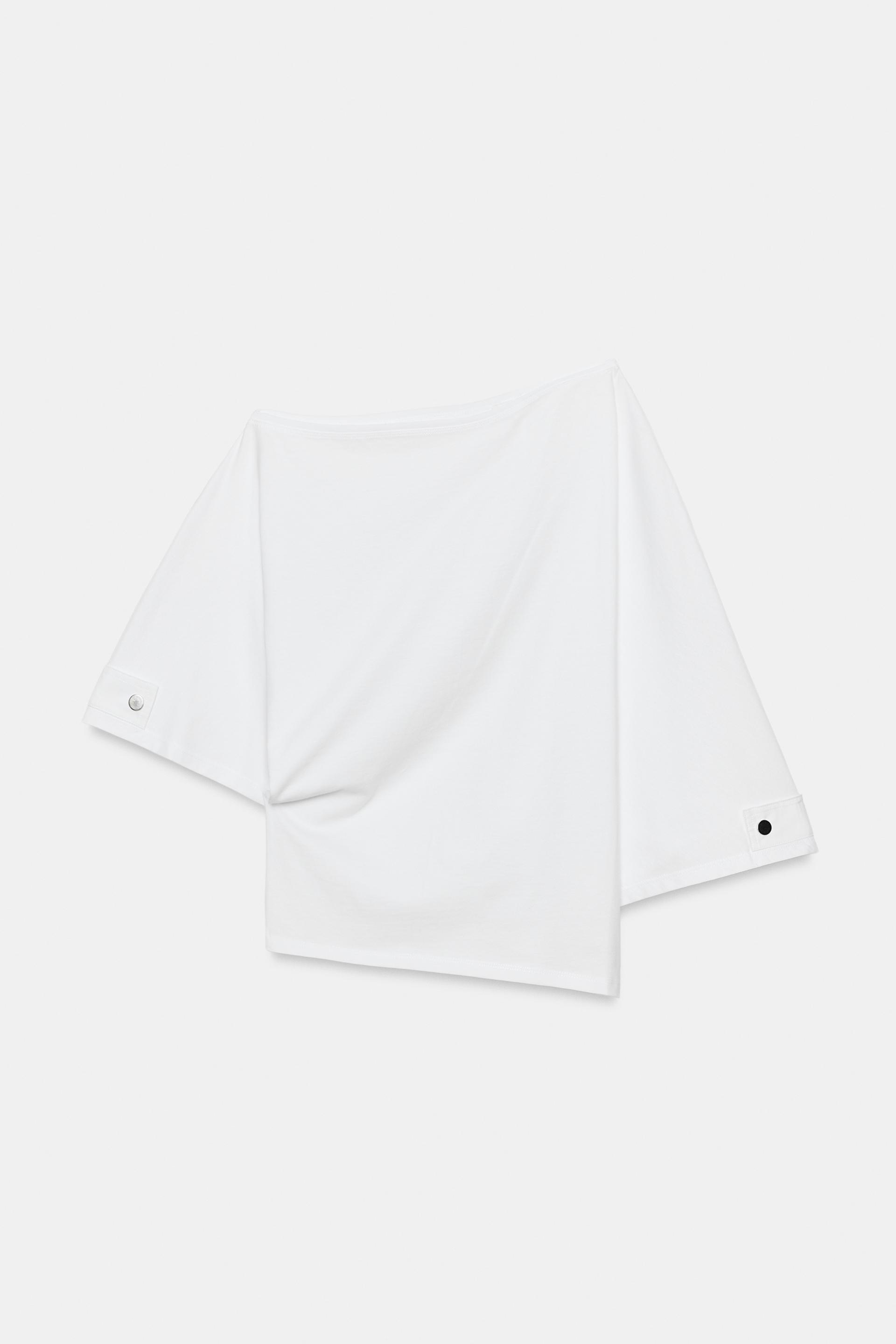 BUTTON BOAT NECK T-SHIRT by ZARA