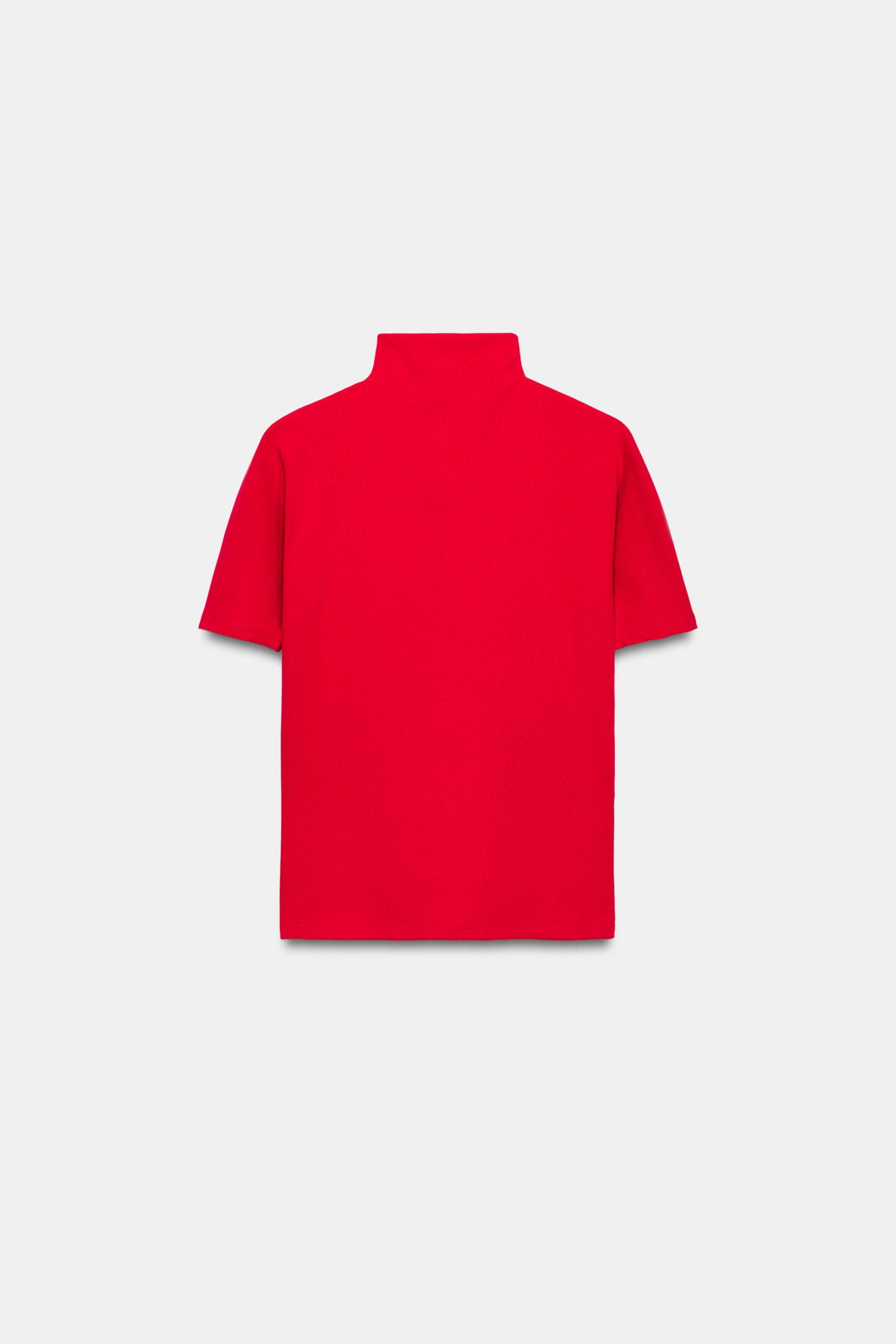 BUTTONED STAND-UP COLLAR T-SHIRT by ZARA