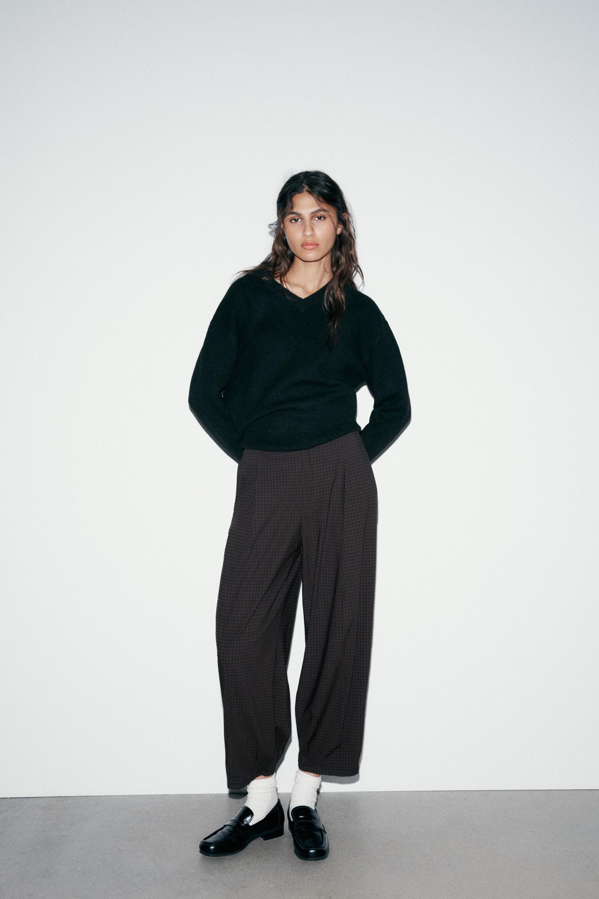 CHECKED PANTS WITH DARTS by ZARA
