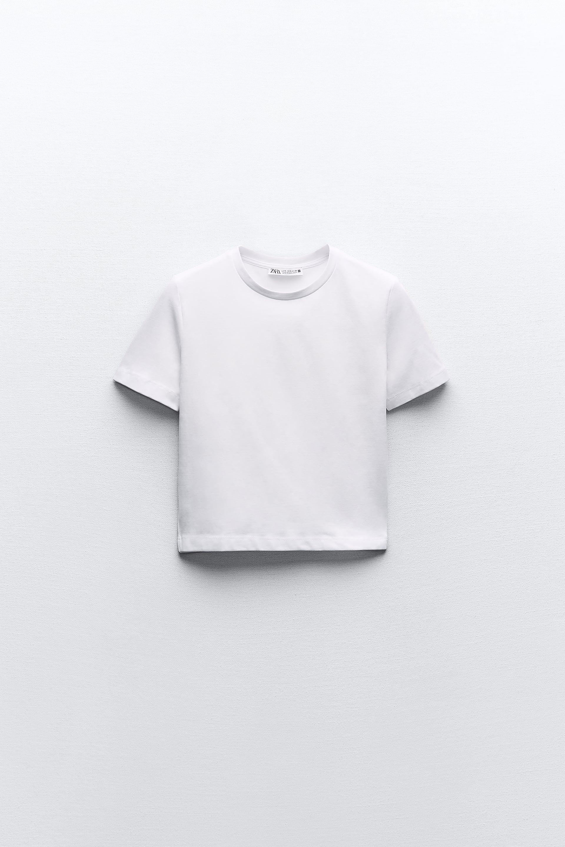 CROPPED STRETCH T-SHIRT by ZARA