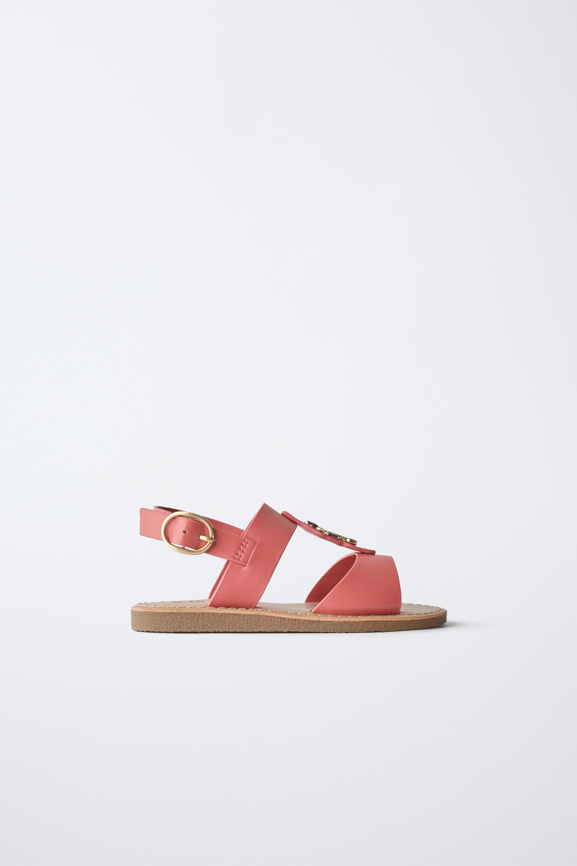 DETAIL SANDALS by ZARA