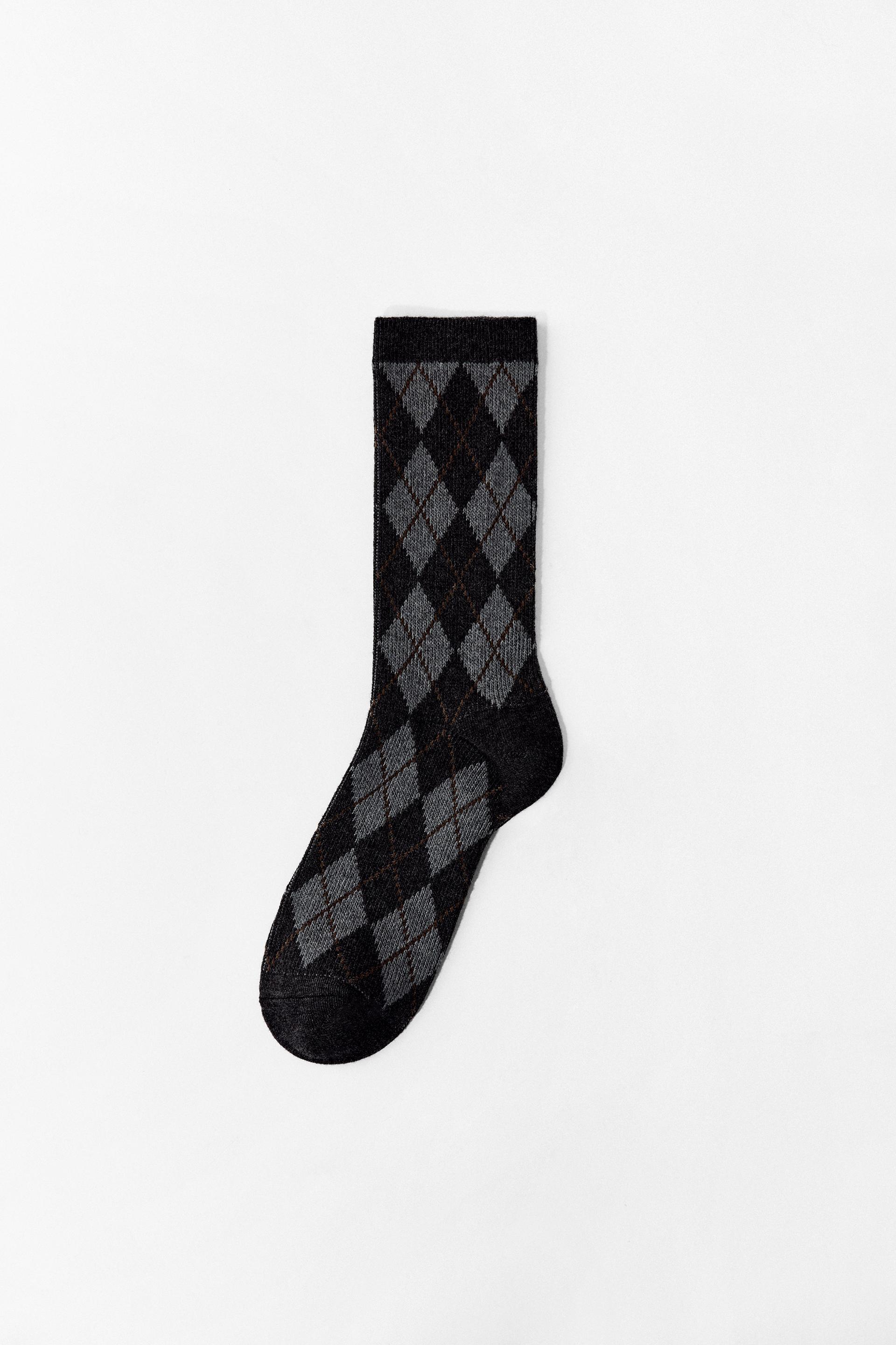 DIAMOND COTTON SOCKS by ZARA
