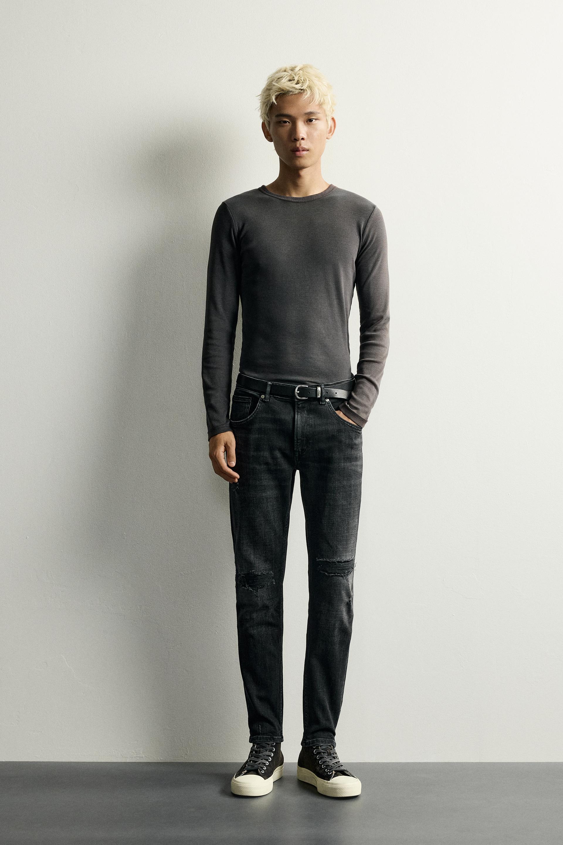 DISTRESSED SKINNY FIT JEANS by ZARA