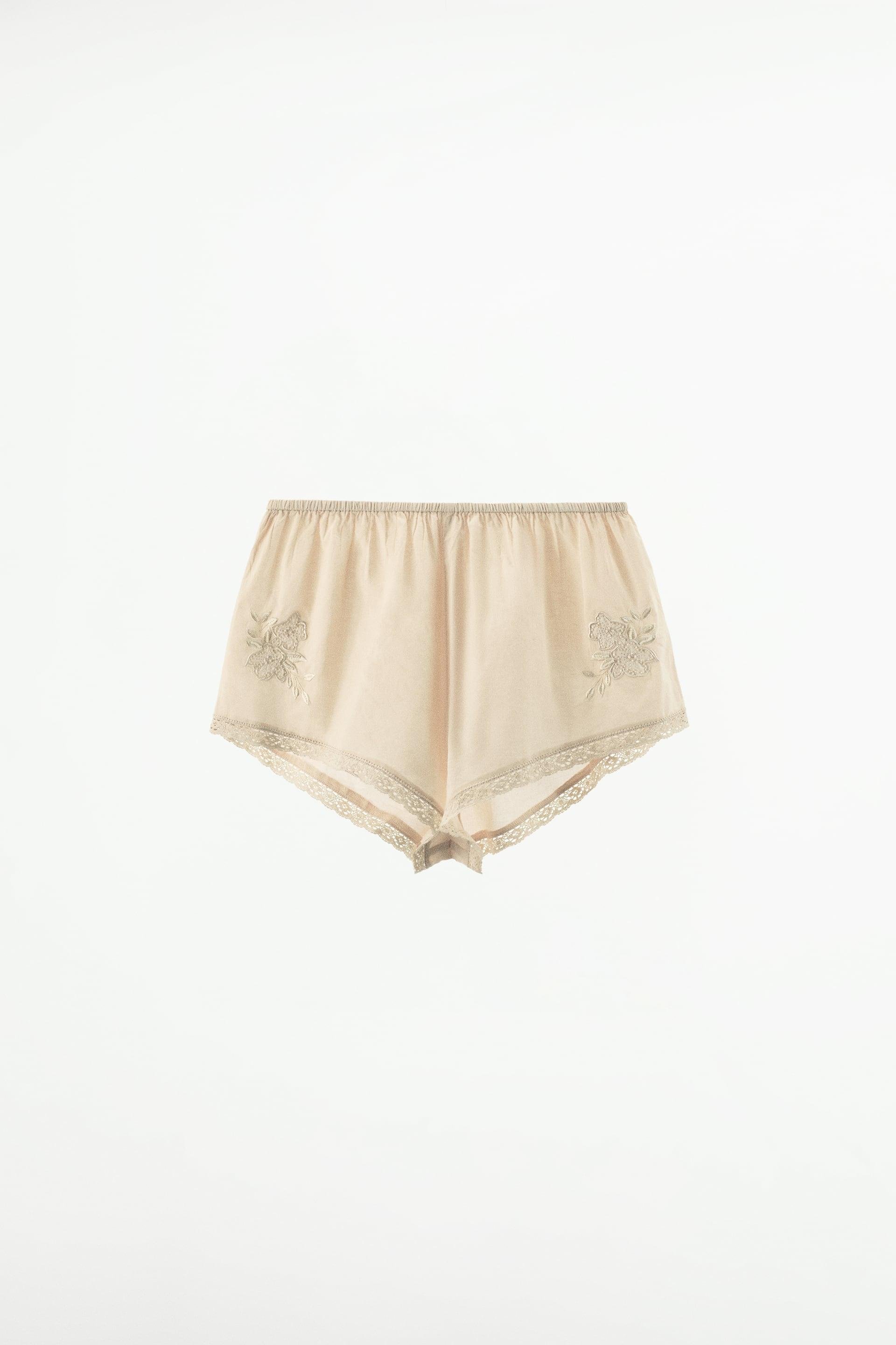 EMBROIDERED COTTON SHORTS by ZARA