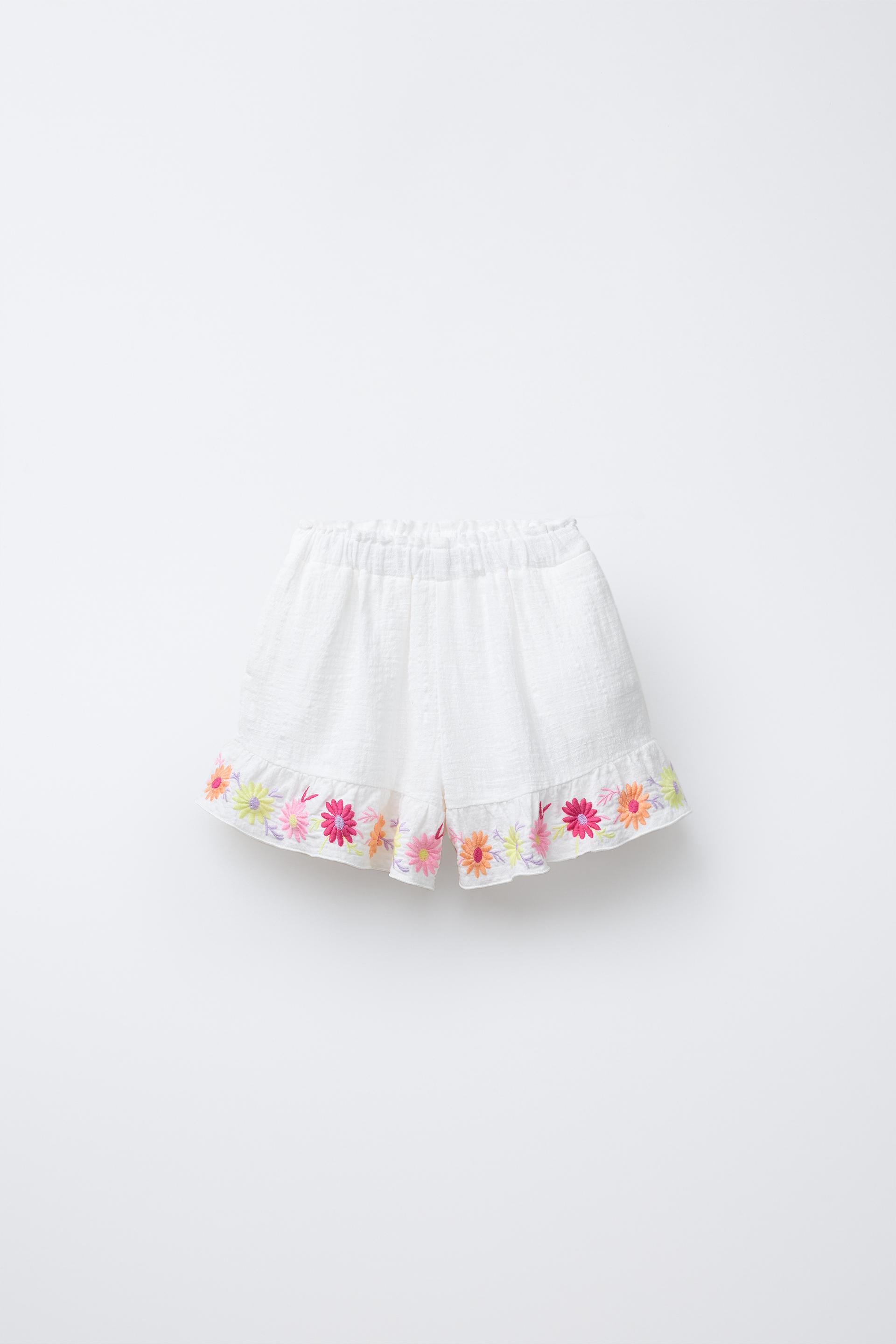 EMBROIDERED FLOWER BERMUDA SHORTS by ZARA