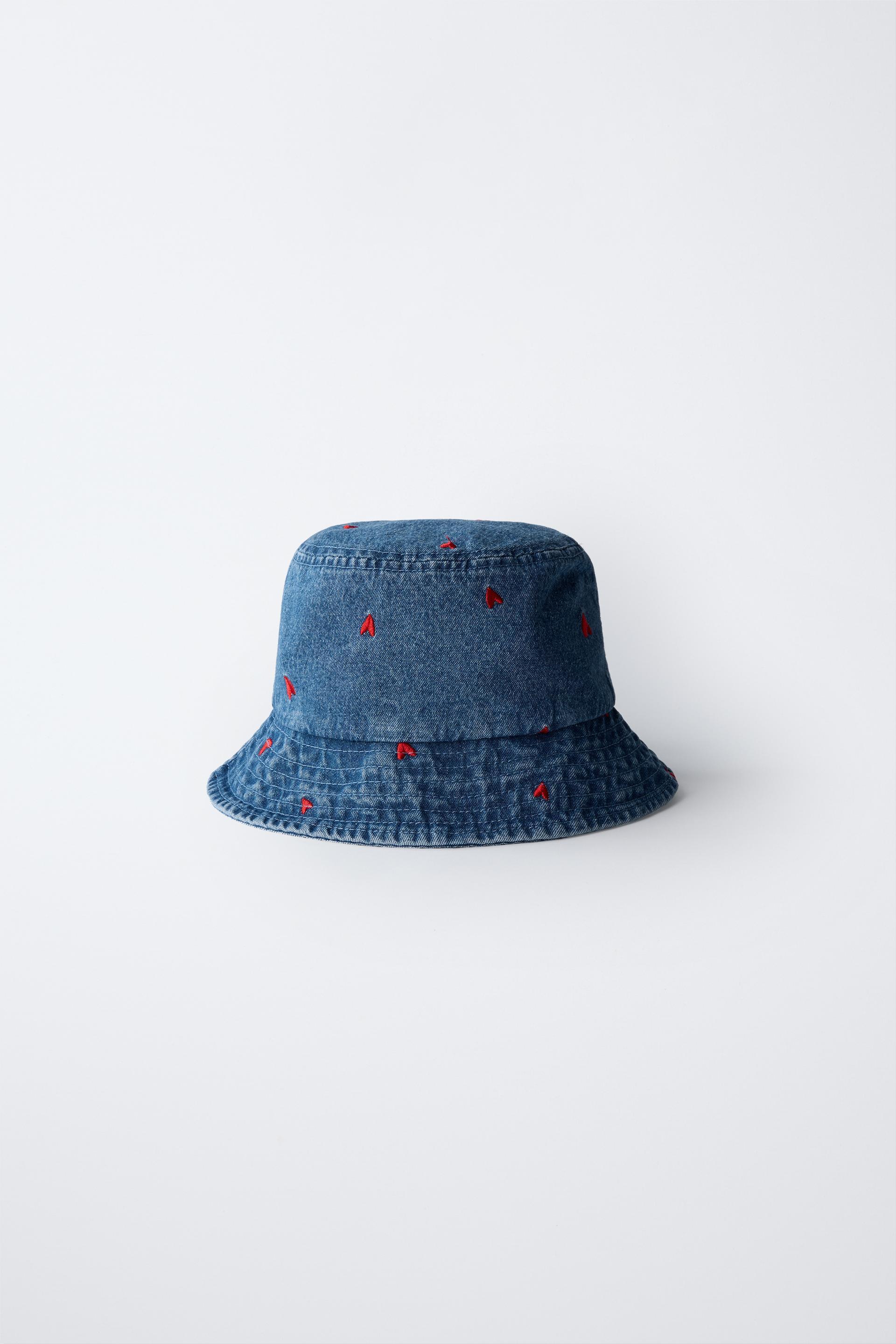 EMBROIDERED HEART DENIM BUCKET HAT by ZARA