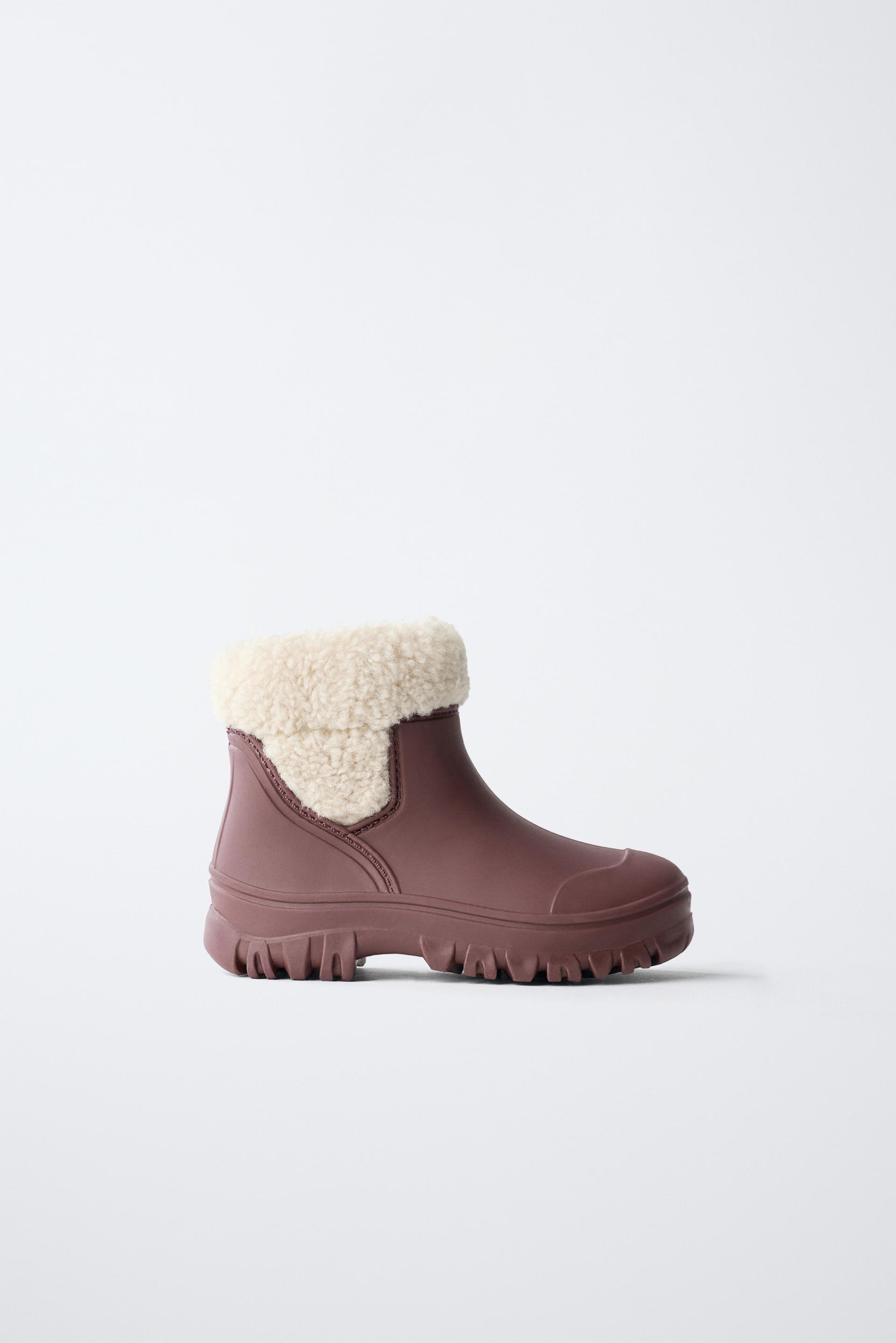 FLEECE LINED RAIN BOOTS by ZARA