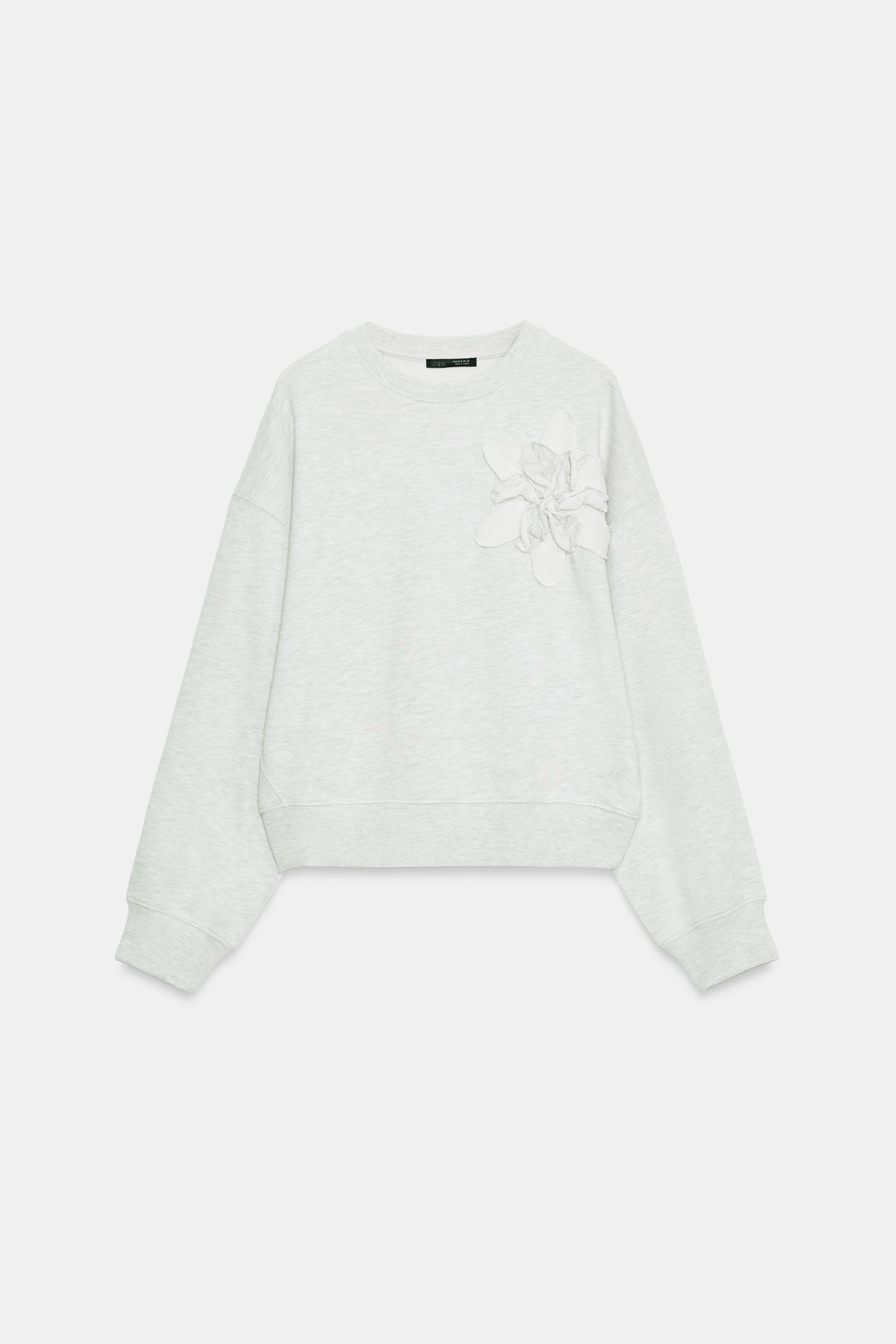 FLORAL APPLIQUE SWEAT-SHIRT by ZARA
