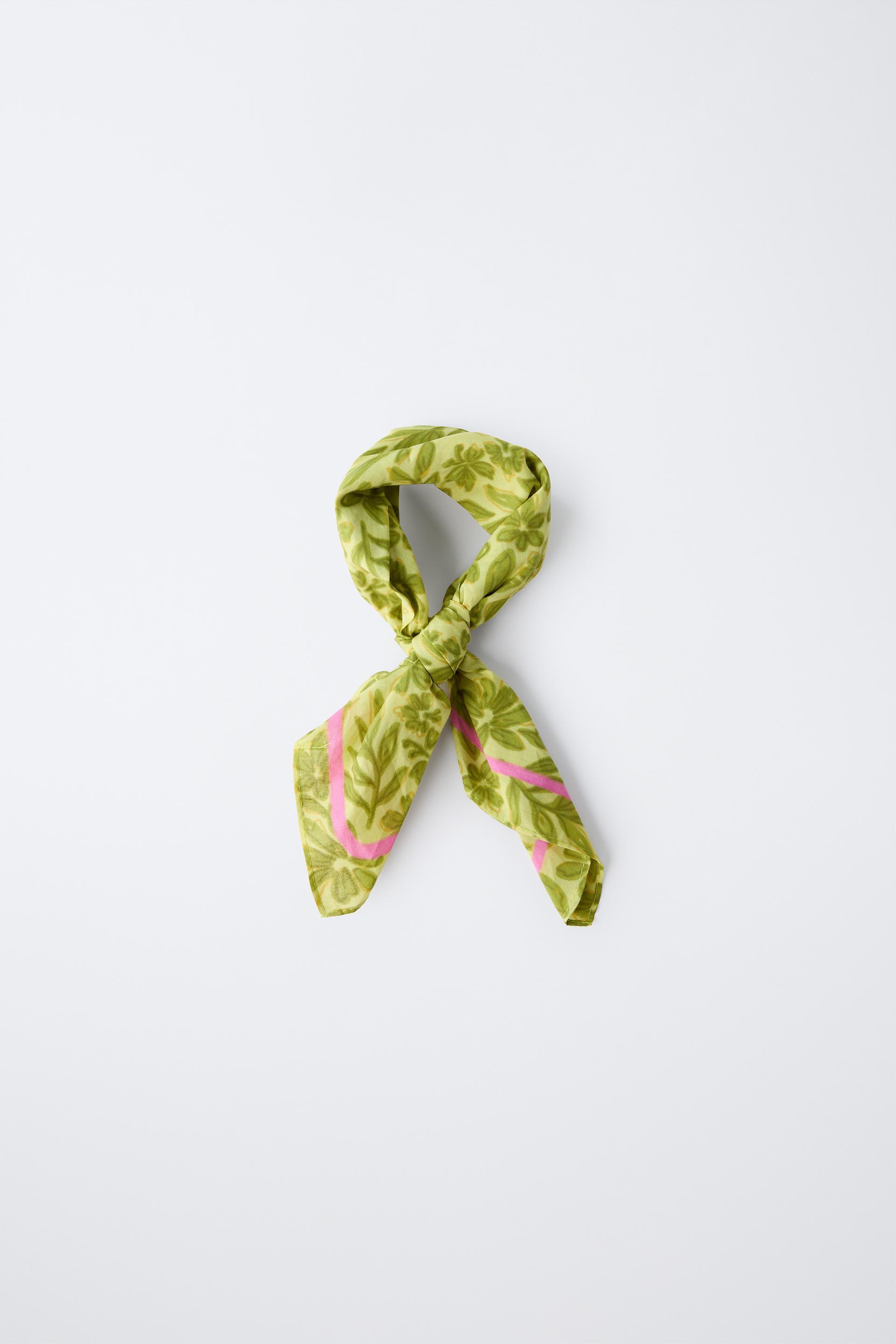 FLORAL PRINT BANDANA by ZARA