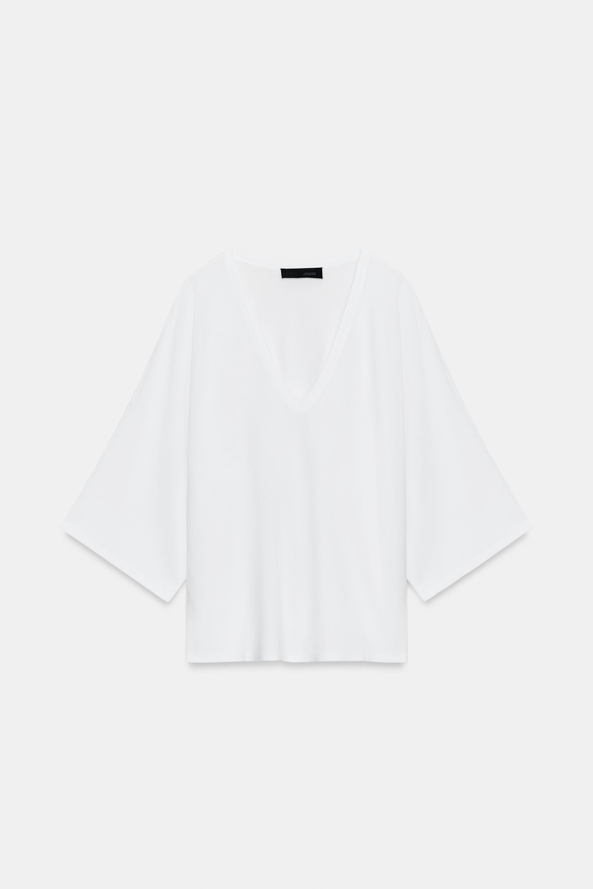 FLOWY V-NECK KNIT JUMPER by ZARA