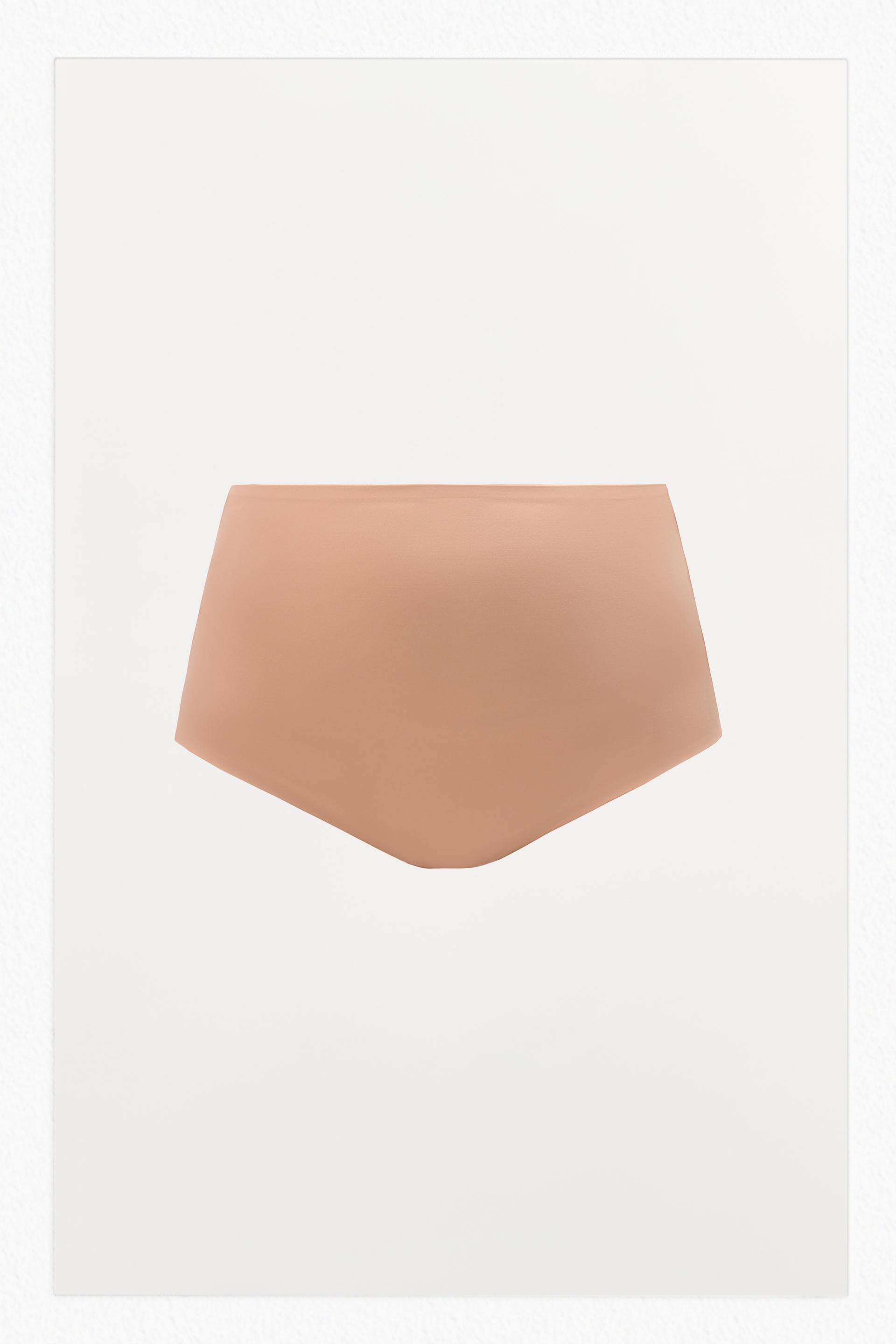 HIGH-WAISTED BODY SHAPE PANTIES by ZARA
