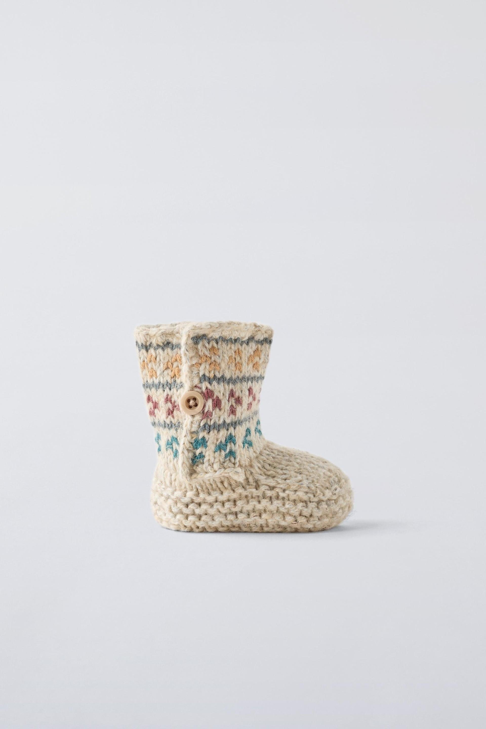 KNIT BOOTIES by ZARA