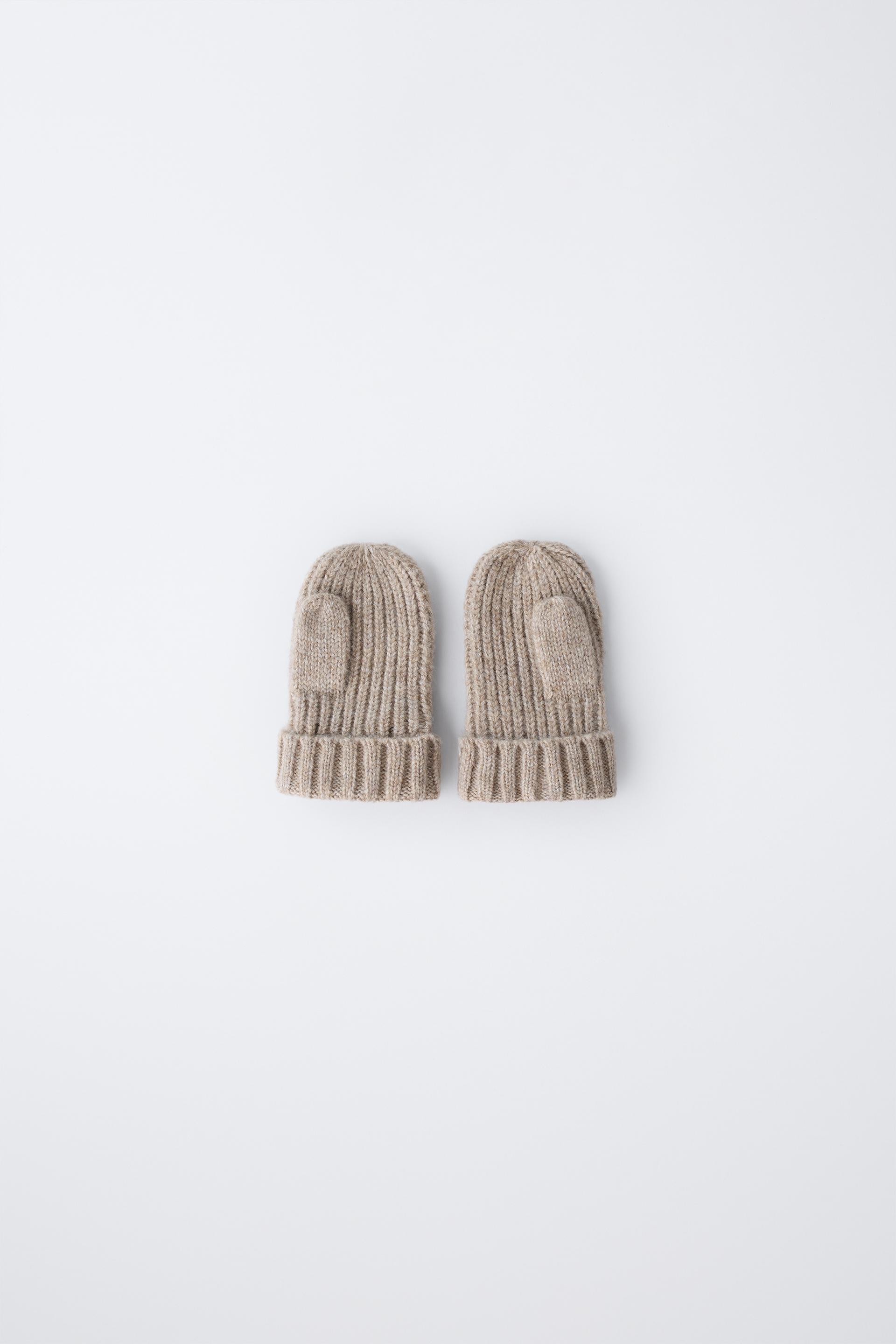 KNIT MITTENS by ZARA