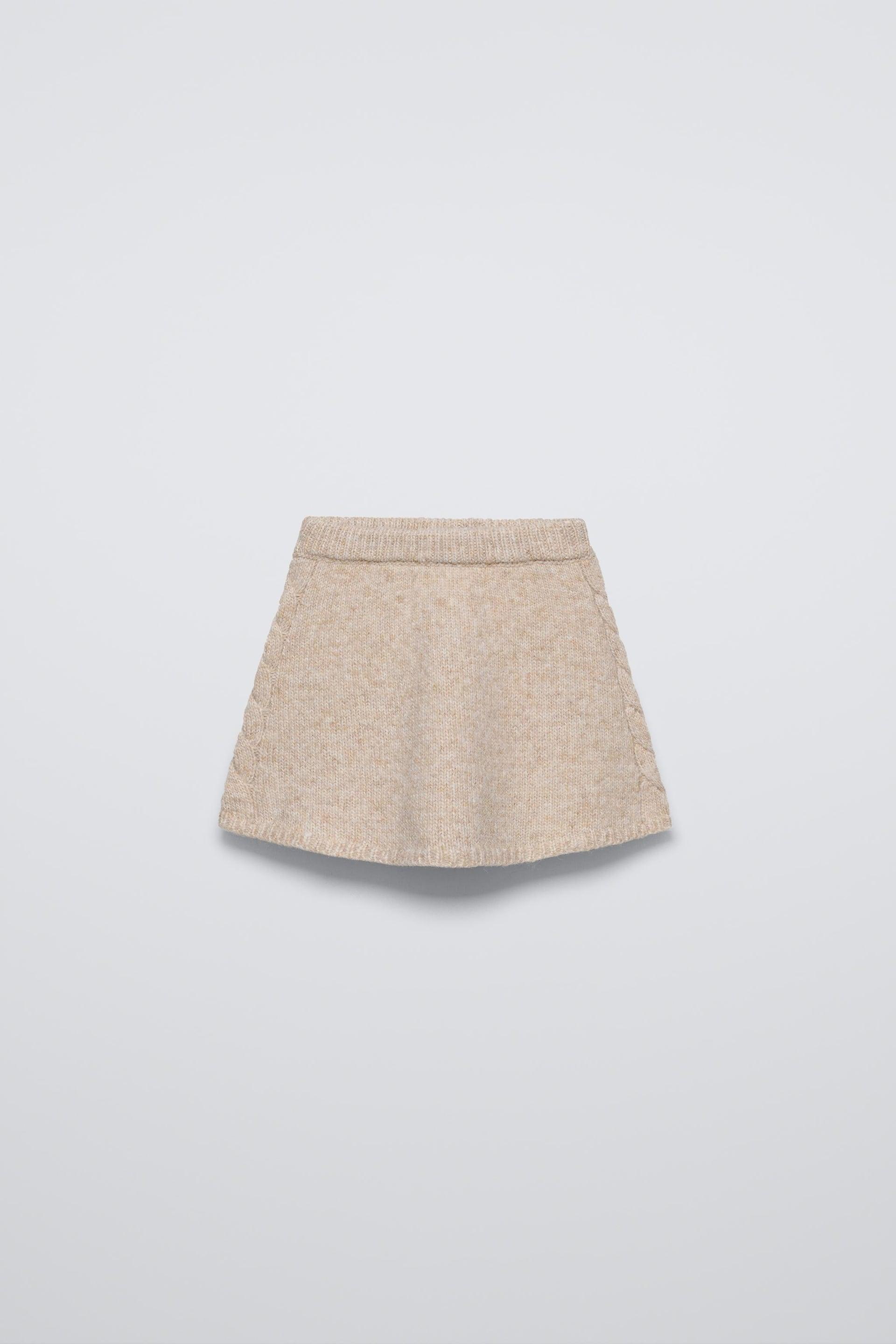 Knit skirt with elastic waistband. Cable knit sides. by ZARA