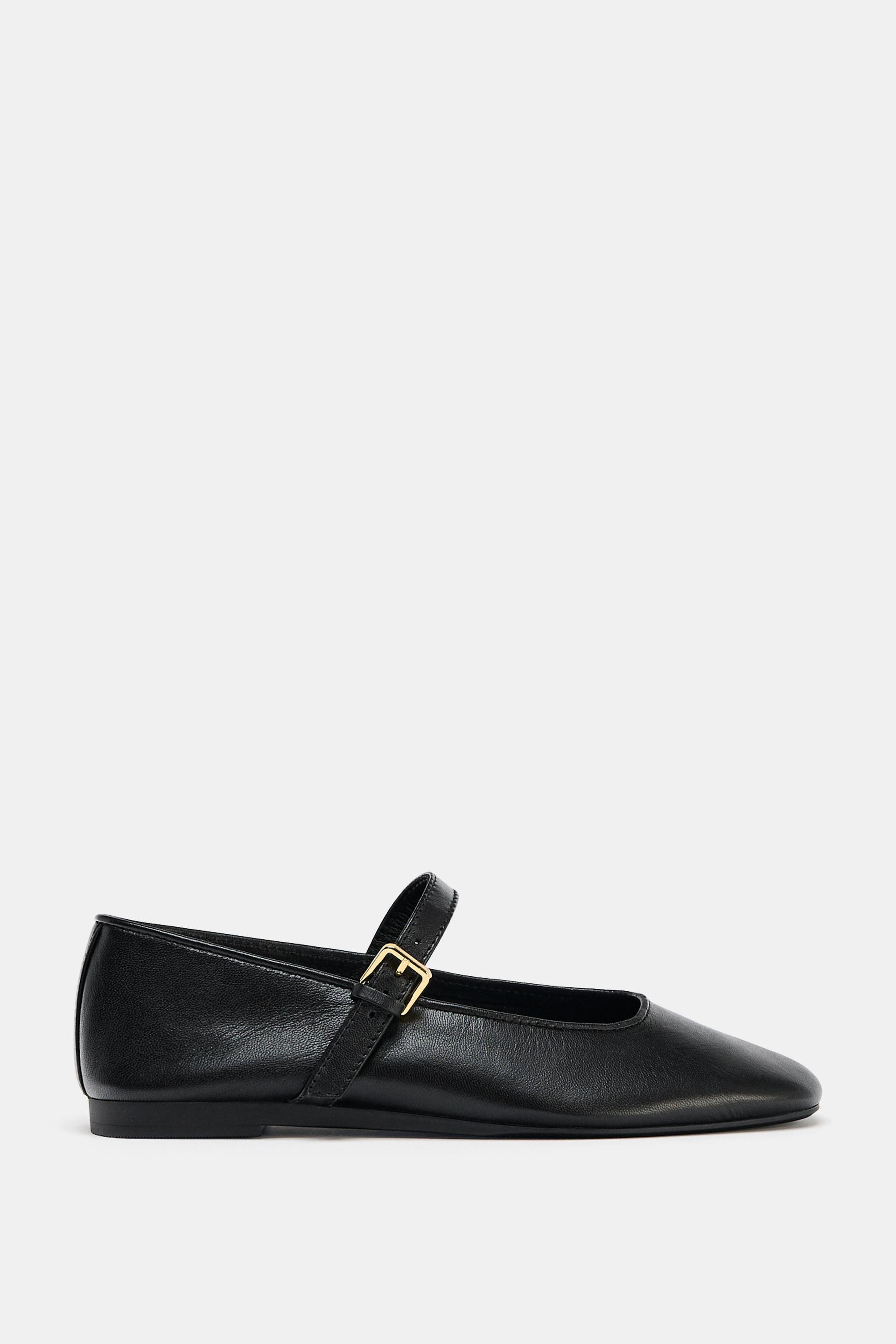 LEATHER BALLET FLATS by ZARA