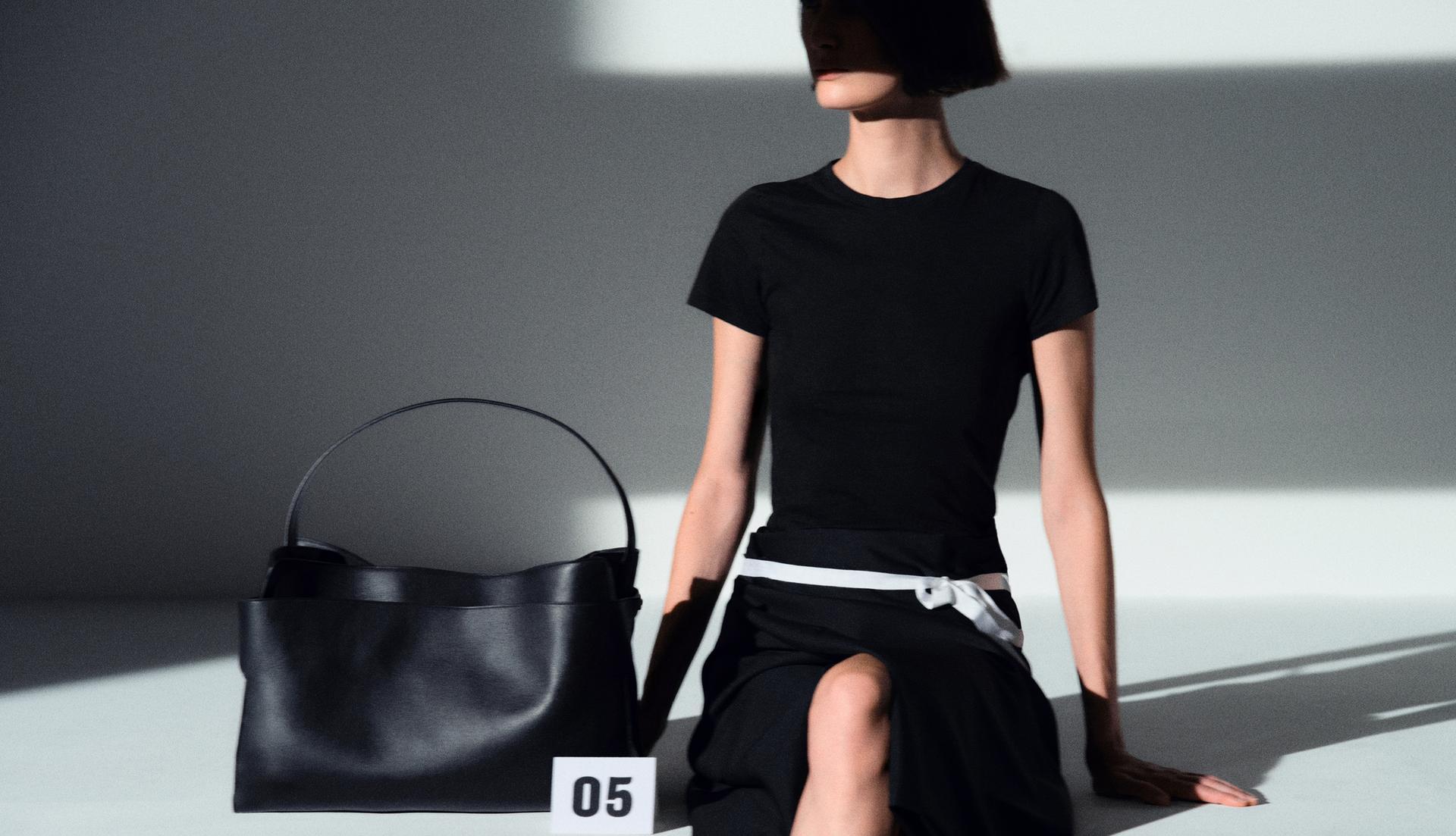 LIMITED EDITION LEATHER TOTE BAG by ZARA