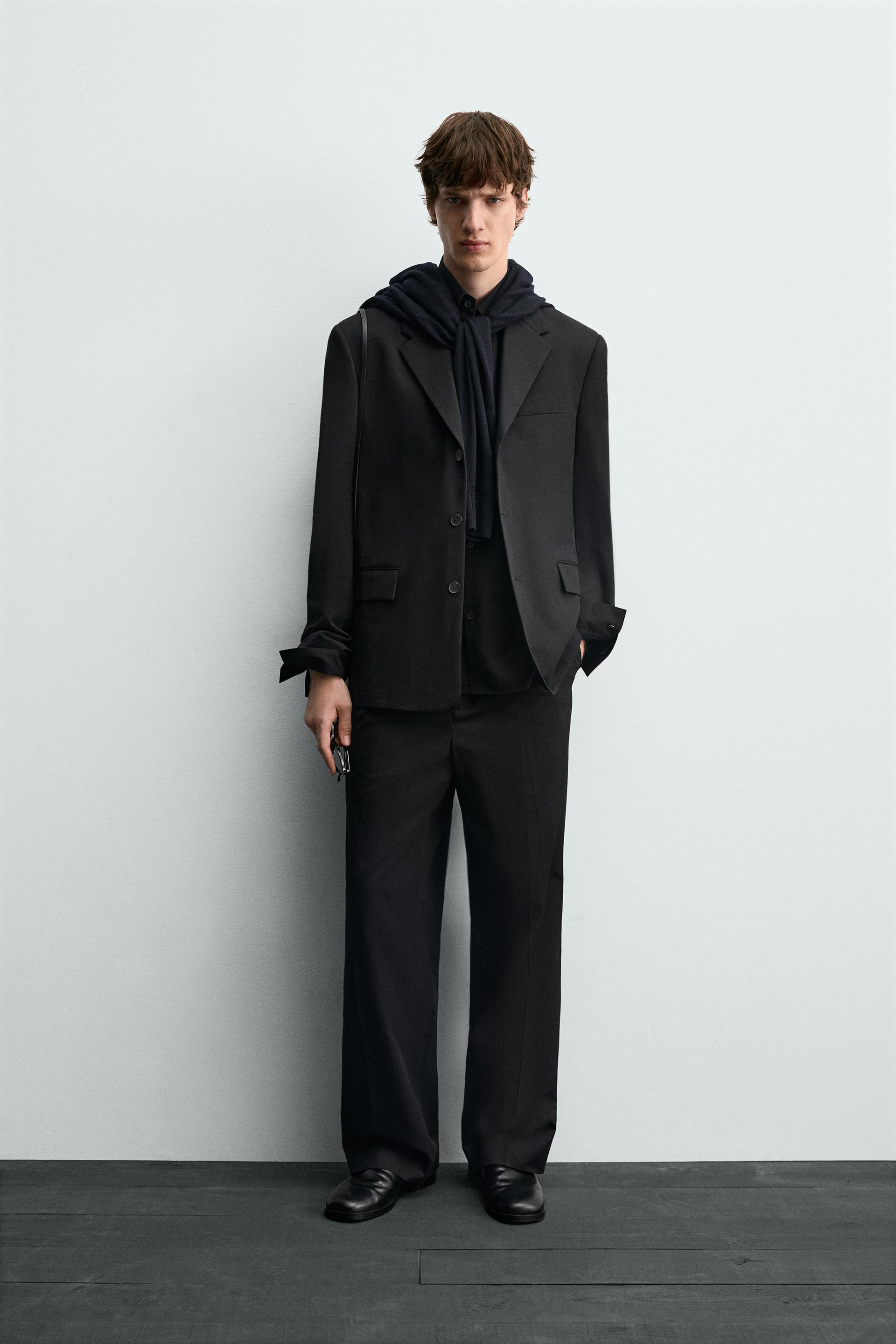 LIMITED EDITION PLEATED SUIT PANTS by ZARA