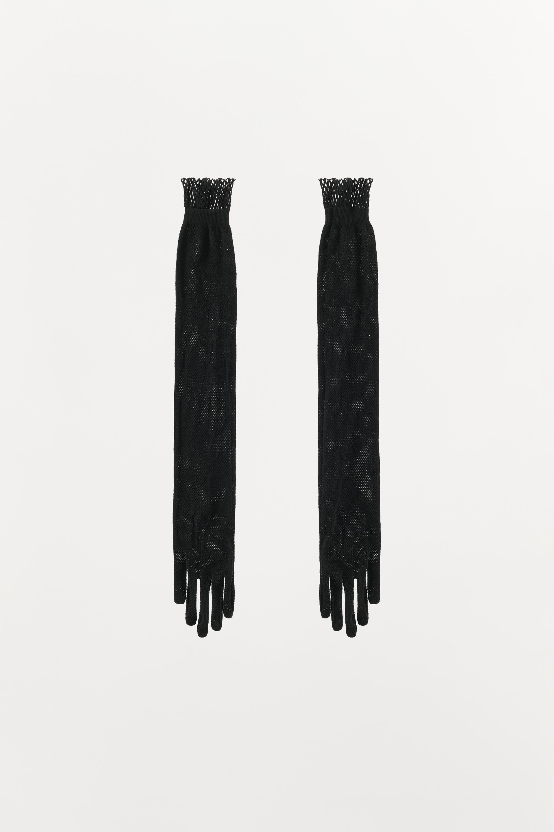 LIMITED EDITION SEAMLESS LONG MITTENS by ZARA