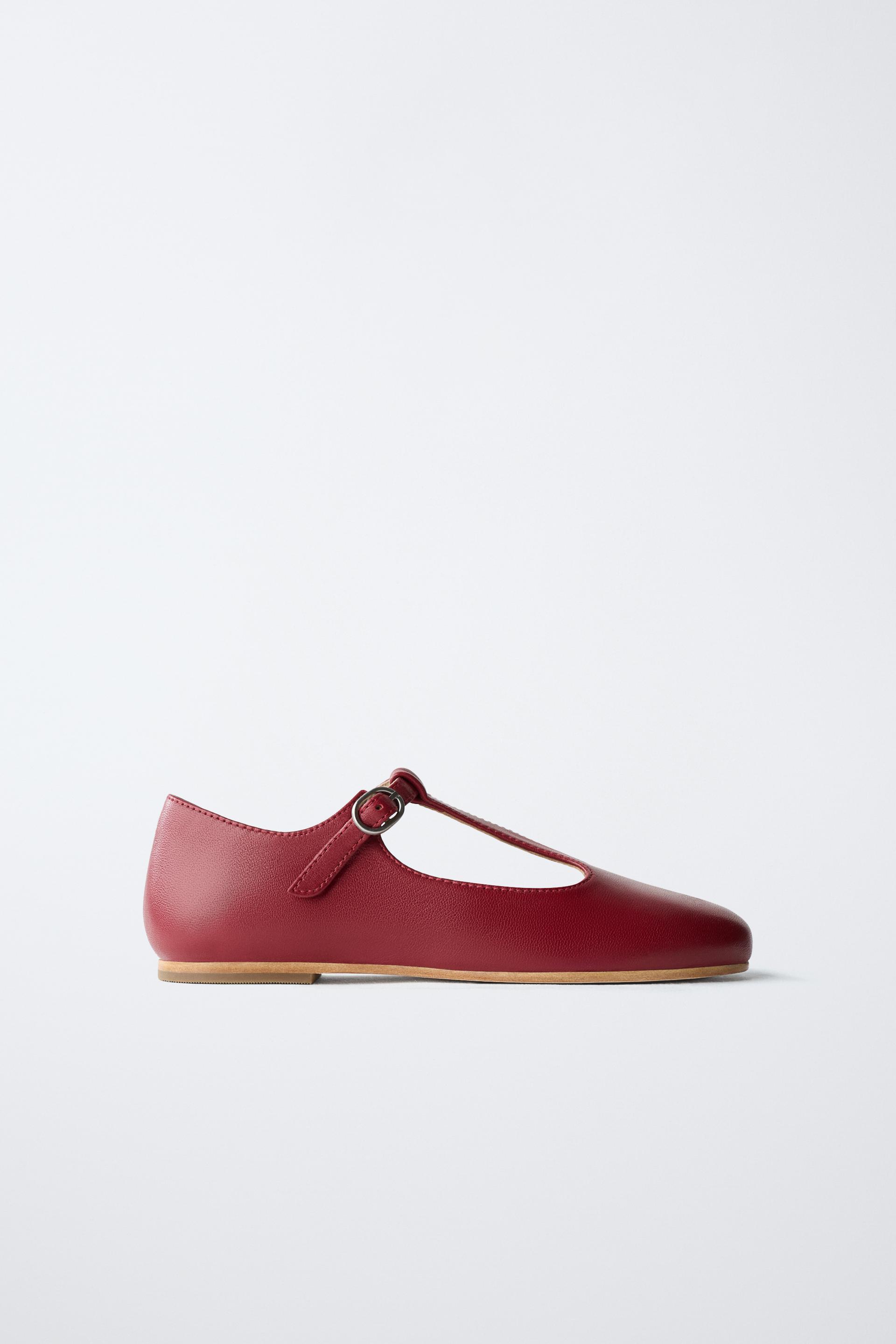 LIMITED EDITION T-STRAP LEATHER BALLET FLATS by ZARA