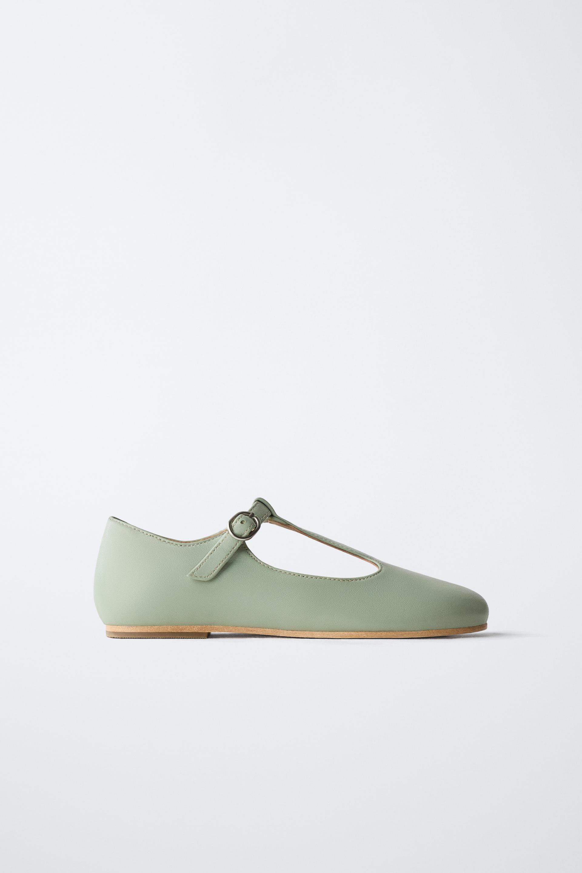 LIMITED EDITION T-STRAP LEATHER BALLET FLATS by ZARA