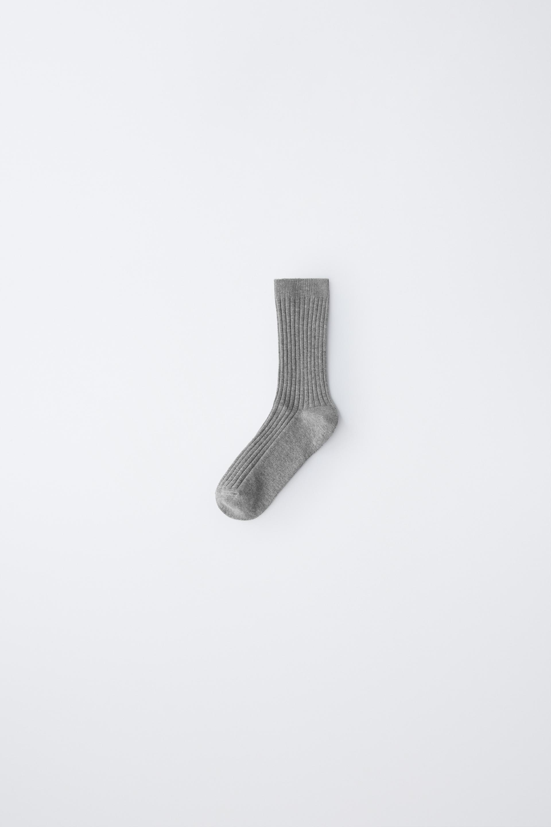 LONG RIBBED SOCKS by ZARA
