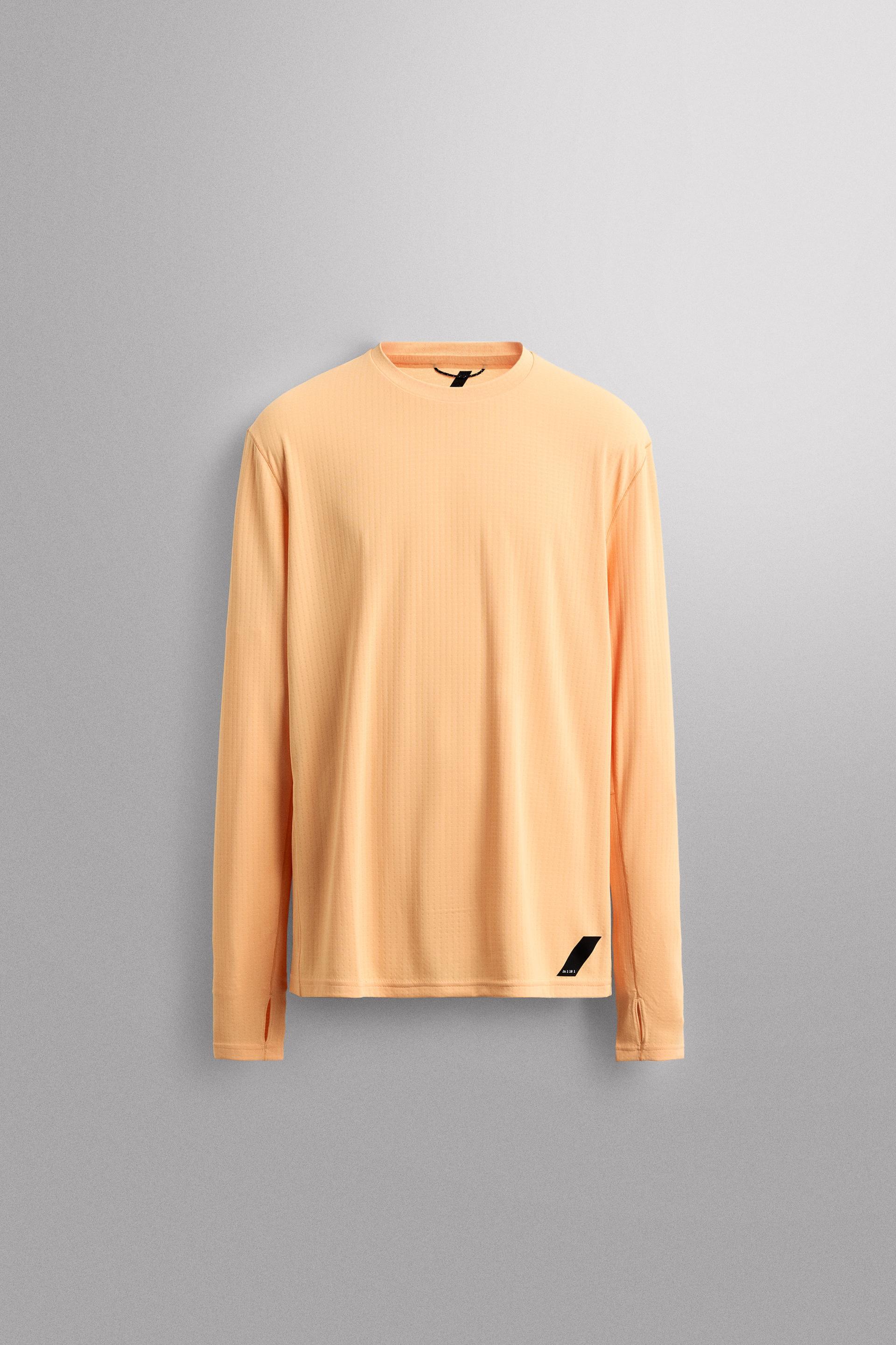 LONG SLEEVE RUNNING T-SHIRT by ZARA